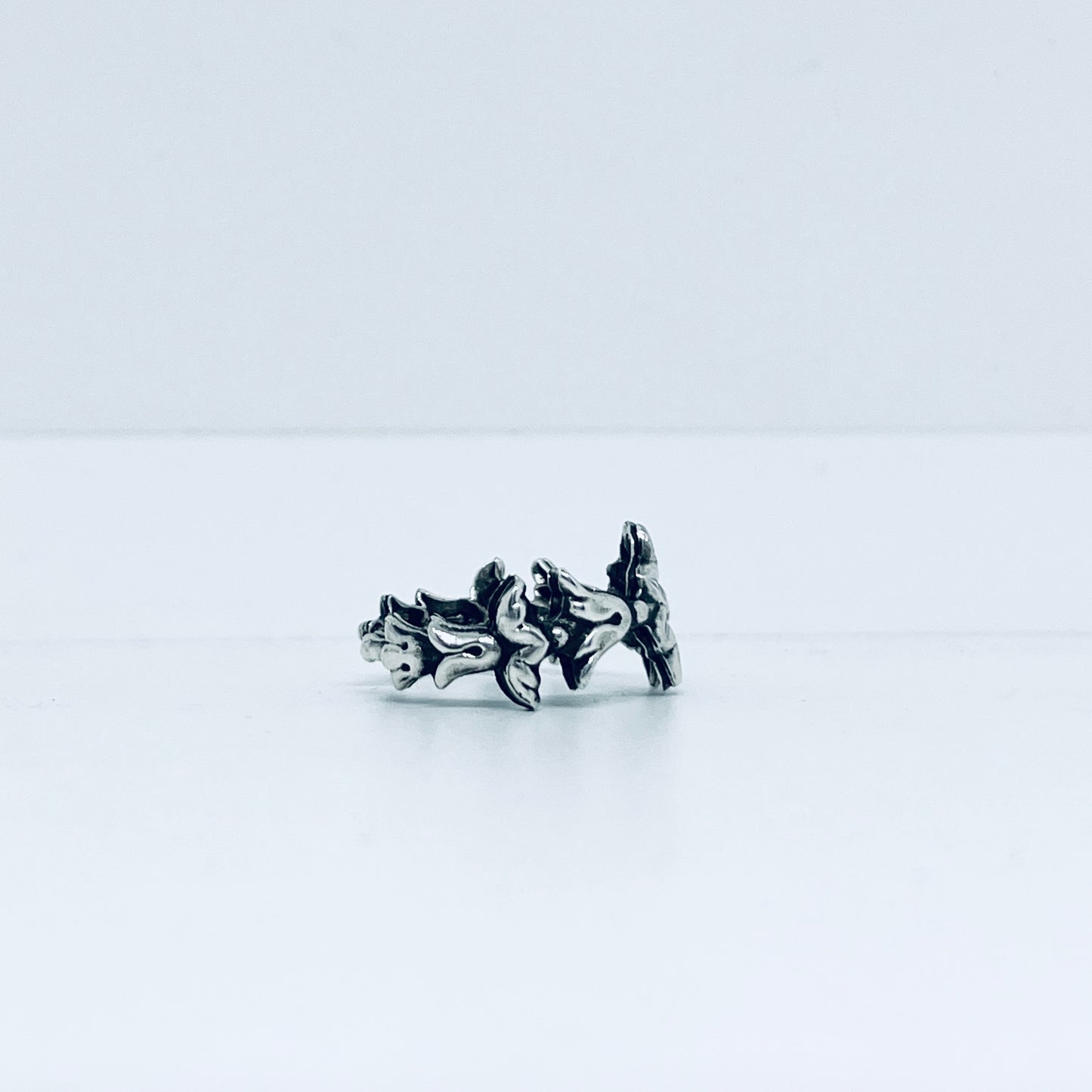 Anello Artigianale GIRASOLE Mod. SPILLA Realizzato con Antica spilla in Argento (Prima Metà del ’900)