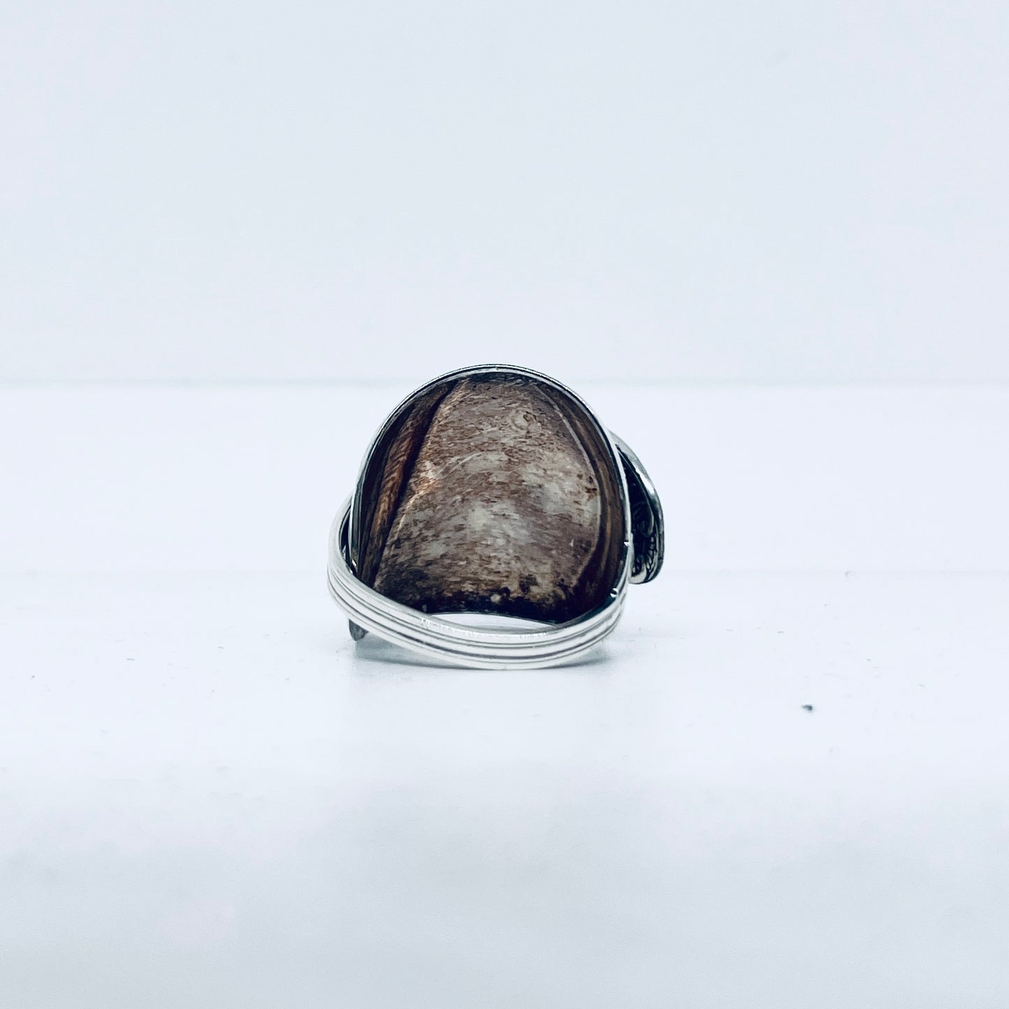 Anello Artigianale Mod. INTERO Realizzato con intero Antico Cucchiaino in Argento (Prima Metà del ’900)