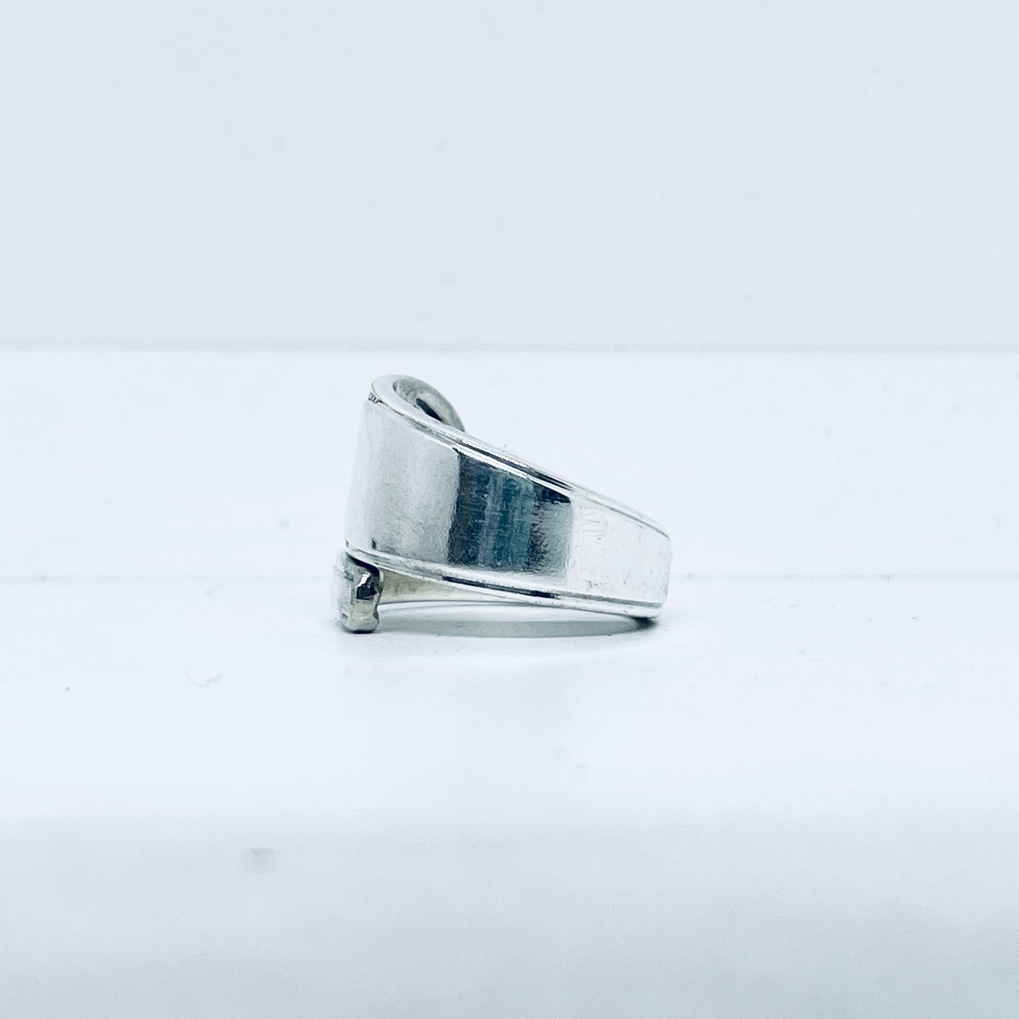 Anello Artigianale Mod. SPIRALE Realizzato con Antica posata in Argento (Prima Metà del ’900)