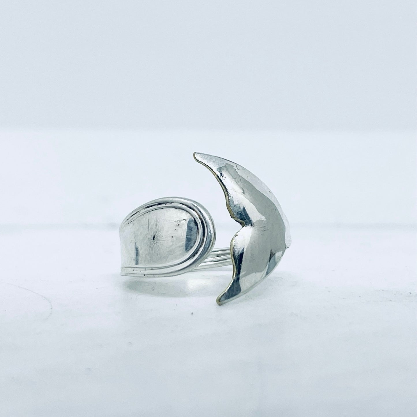 Anello Artigianale Mod. MINICODA#04 Realizzato con Antica posata in Argento (Prima Metà del ’900)