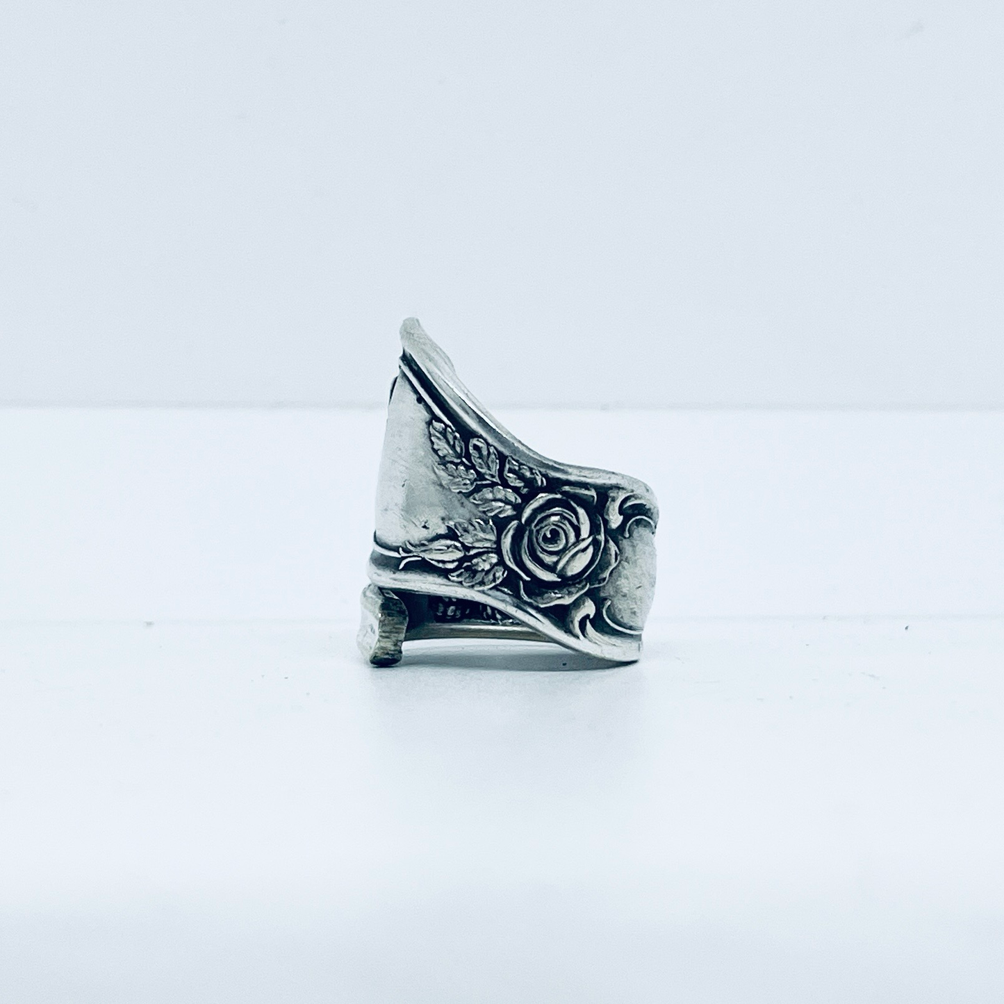 Anello Artigianale ROSE Mod. SPIRALE Realizzato con Antica posata in Argento (Prima Metà del ’900)