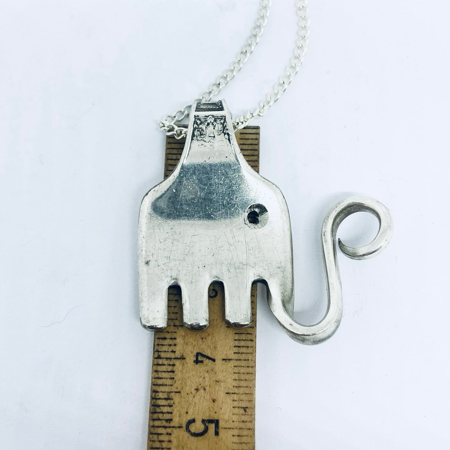 Pendente Artigianale Mod. ELEFANTE Realizzato con Antica Posata in Argento (Prima Metà del ’900)