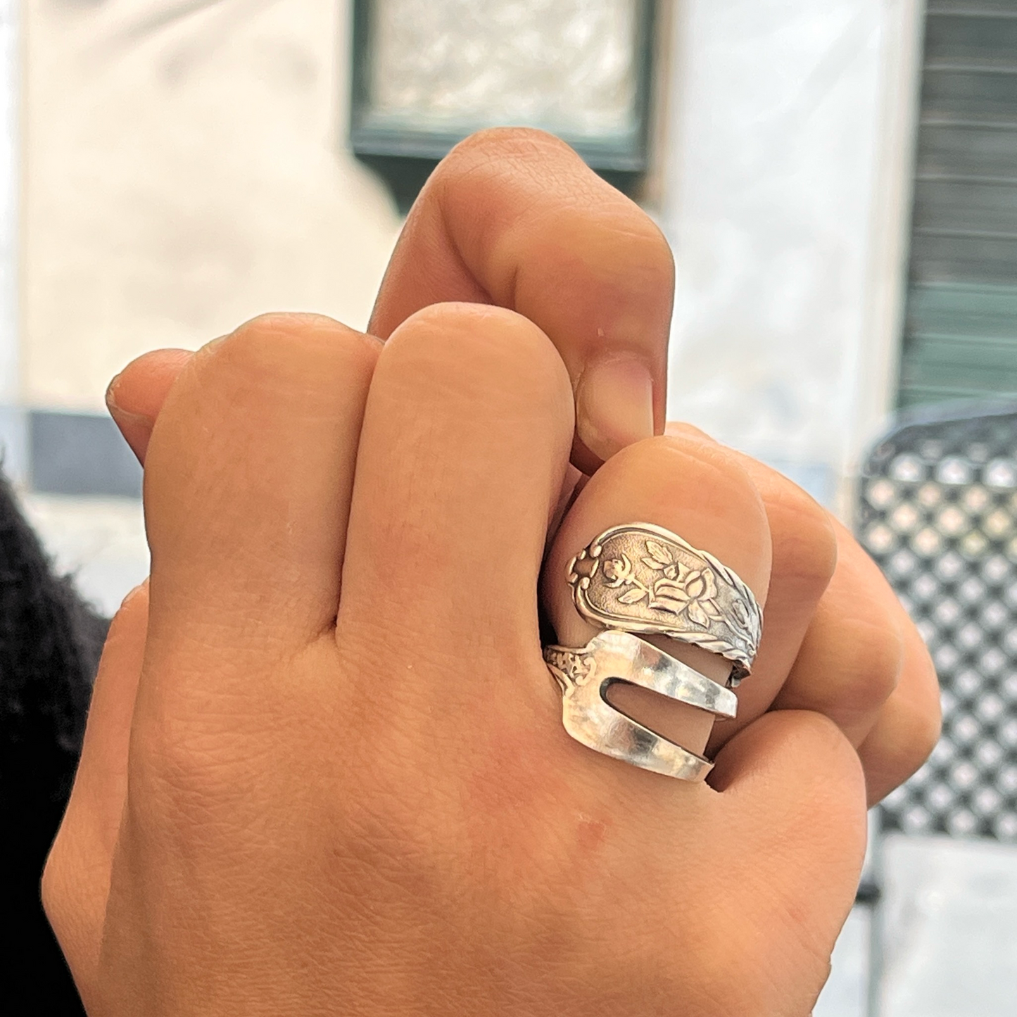 Anello Artigianale Mod. FORCHETTINA ROSE Realizzato con intera antica forchettina in Argento (Prima Metà del ’900)