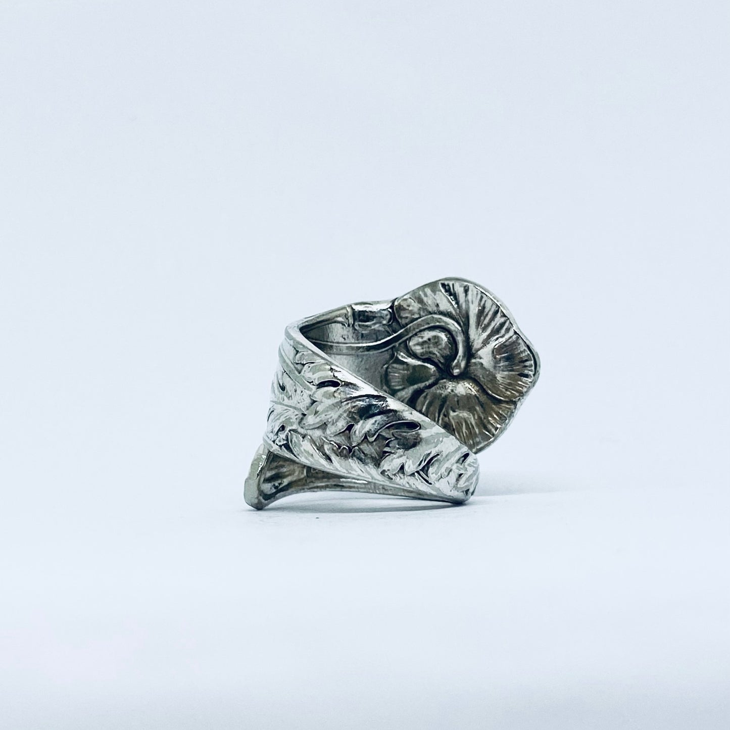 Anello Artigianale Mod. SPIRALE Realizzato con Antica posata in Argento (Prima Metà del ’900)