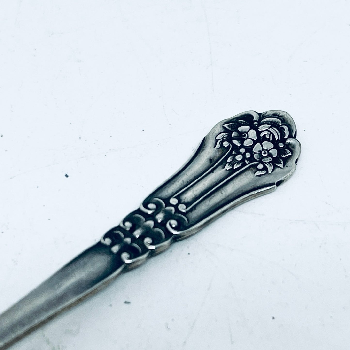 Anello Artigianale NON TI SCORDAR DI ME Mod. INTERO Realizzato con intero Antico Cucchiaino in Argento (Prima Metà del ’900)