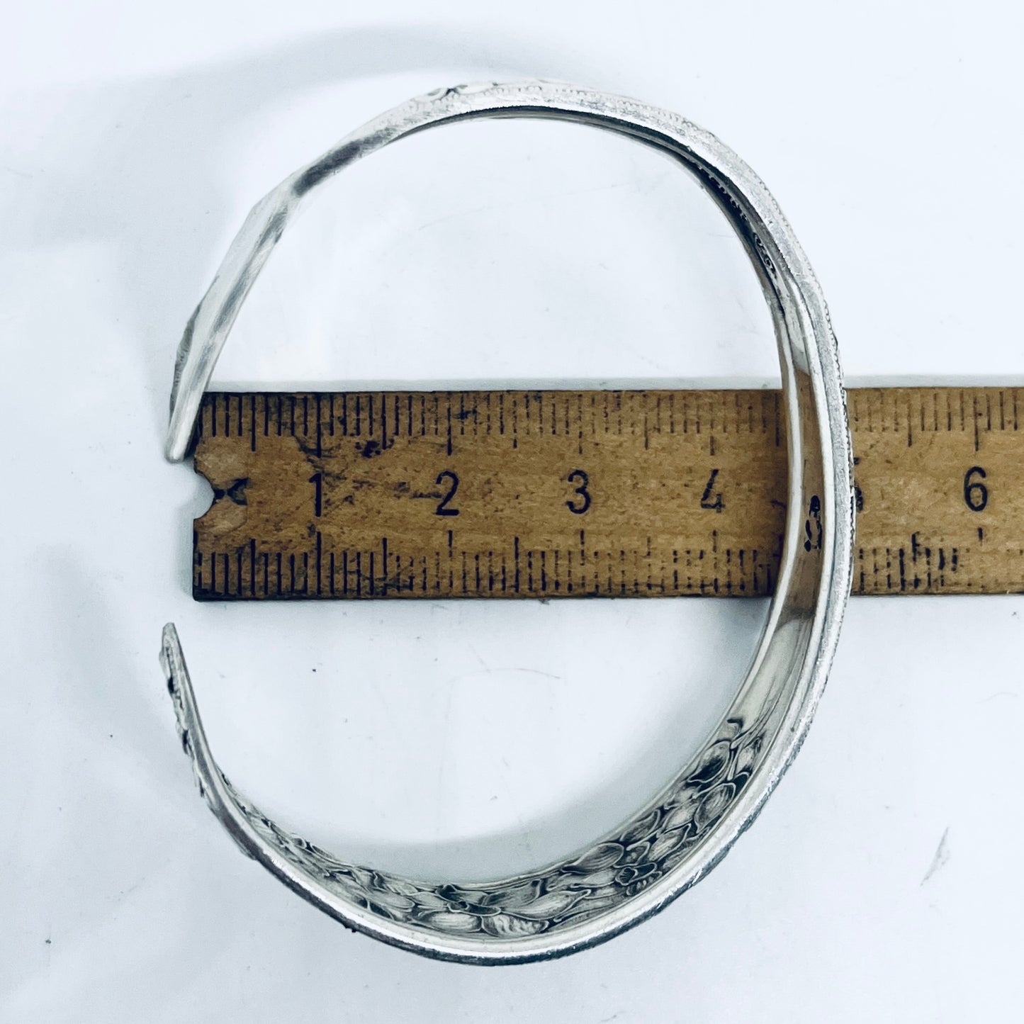 Bracciale Artigianale NARCISI Mod. CODA MARTELLATA Realizzato con Antica posata in Argento (Prima Metà del ’900)