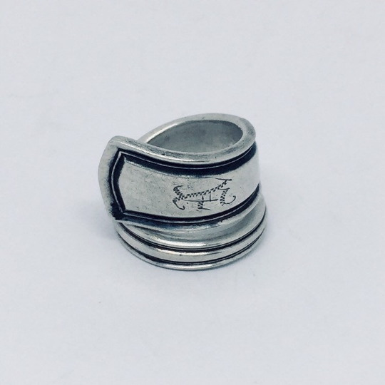 Anello Artigianale con Iniziale A