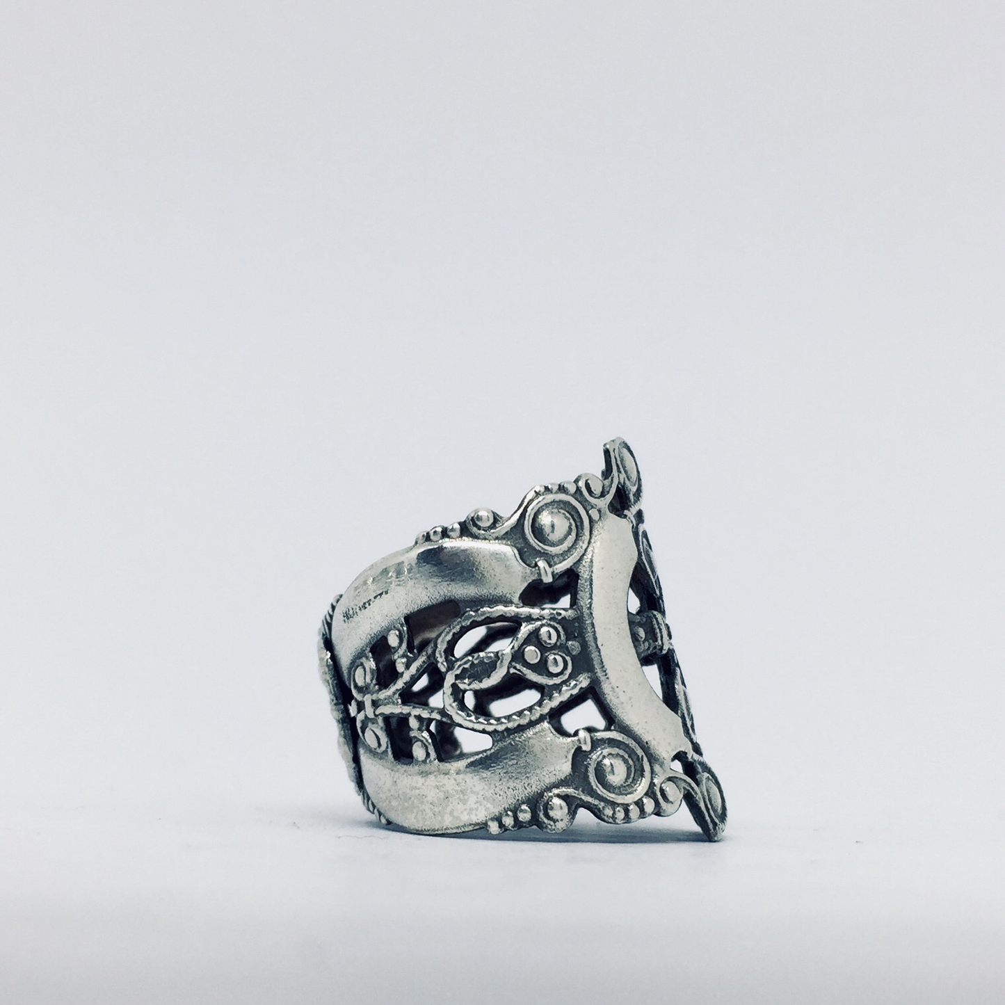Anello Artigianale “BOCCHETTA SERRATURA SARDA” Realizzato con bocchetta serratura in Argento (Prima Metà del ’900)