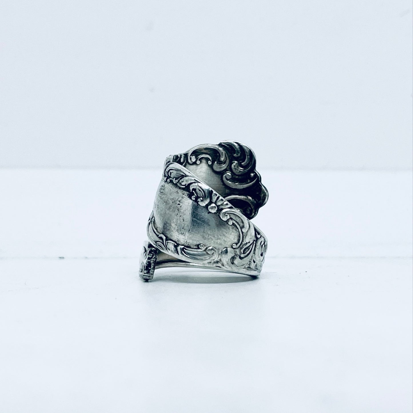 Anello Artigianale Mod. SPIRALE Realizzato con Antica posata in Argento (Prima Metà del ’900)