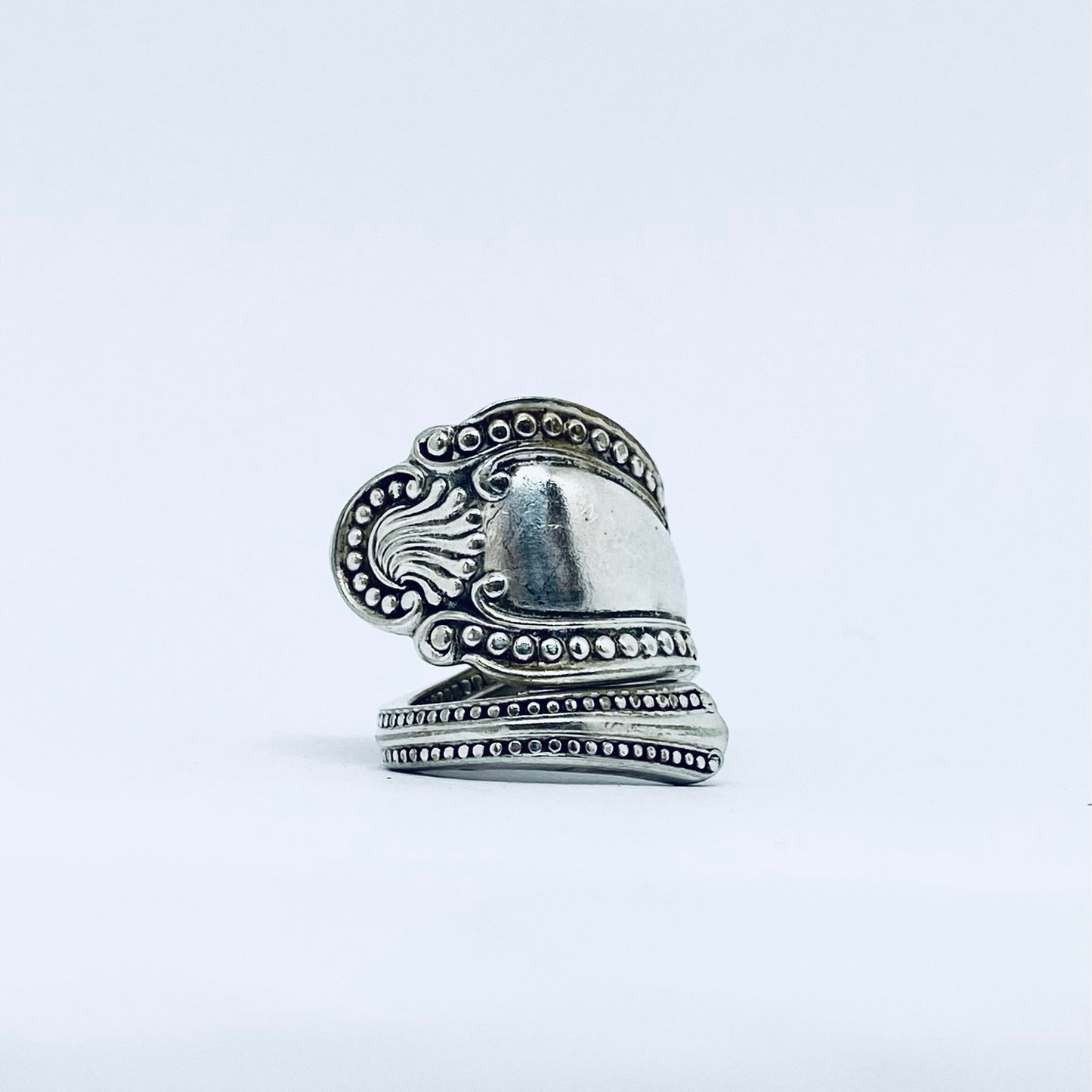 Anello Artigianale Mod. SPIRALE Realizzato con Antica posata in Argento (Prima Metà del ’900)