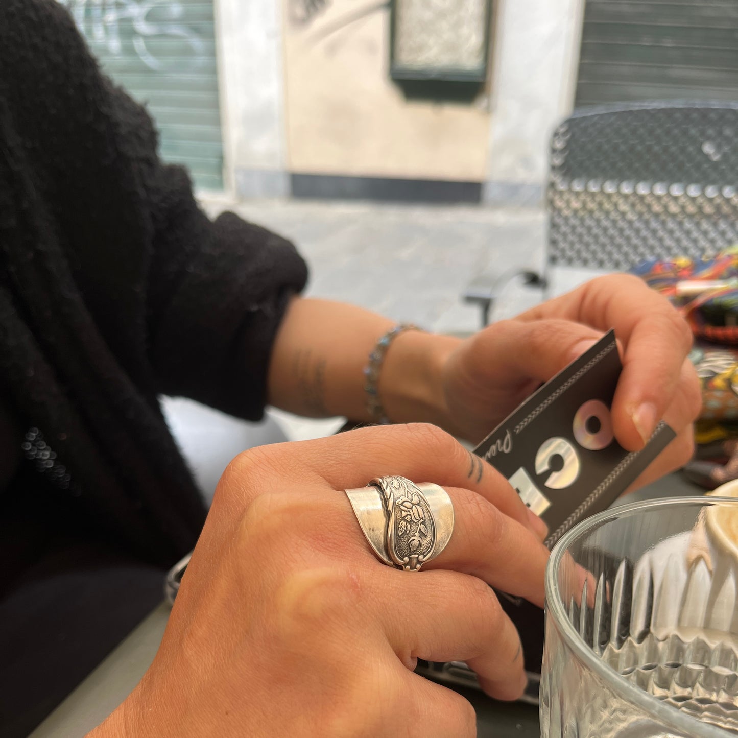 Anello Artigianale ROSE Mod. INTERO Realizzato con intero Antico Cucchiaino in Argento (Prima Metà del ’900)