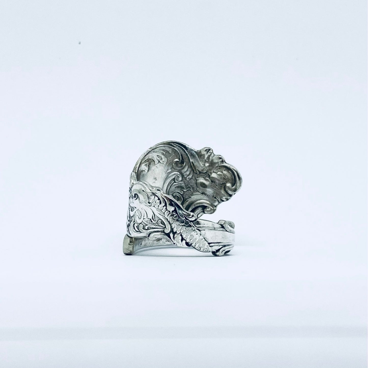 Anello Artigianale Mod. SPIRALE Realizzato con Antica posata in Argento (Prima Metà del ’900)