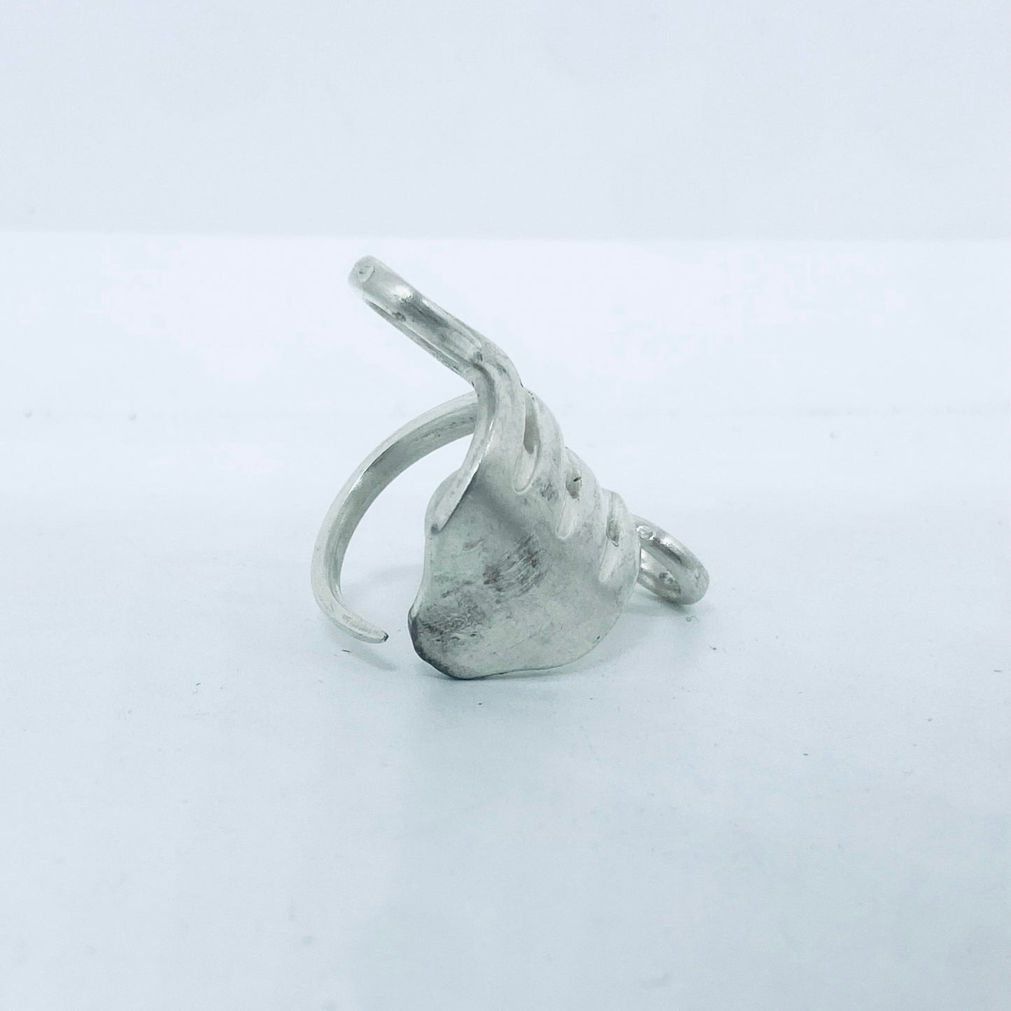 Anello Artigianale Mod. FORCHETTA ARRICCIATA Realizzato con Antica posata in Argento (Prima Metà del ’900)