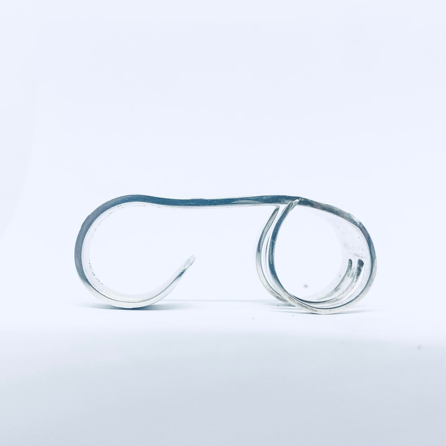 Anello Artigianale FORCHETTINA Mod. TRIPLO TIRAPUGNI Realizzato con Antica posata in Argento (Prima Metà del ’900)
