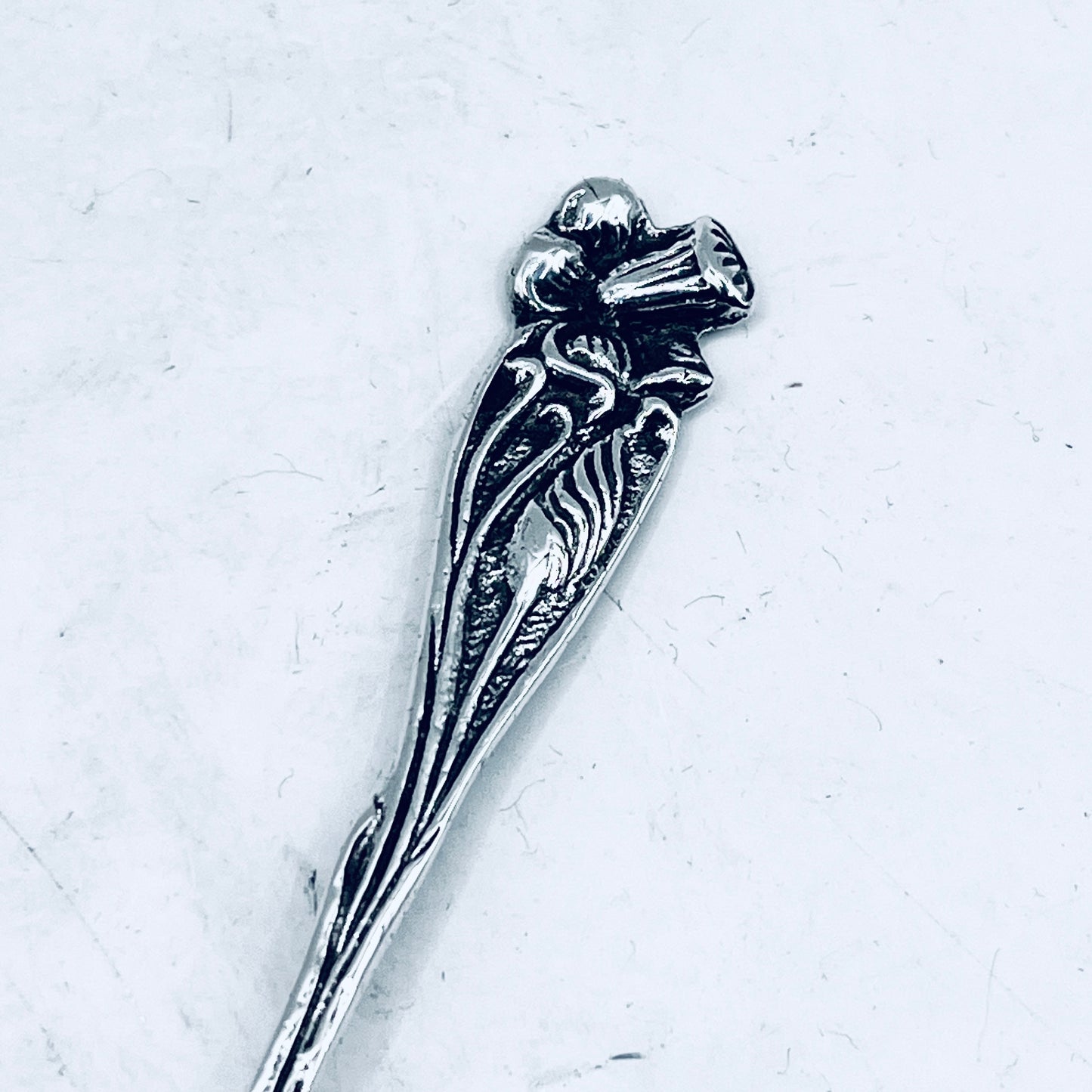 Anello Artigianale IRIS Mod. SPIRALE  Realizzato con  Antica posata in Argento (Prima Metà del ’900)