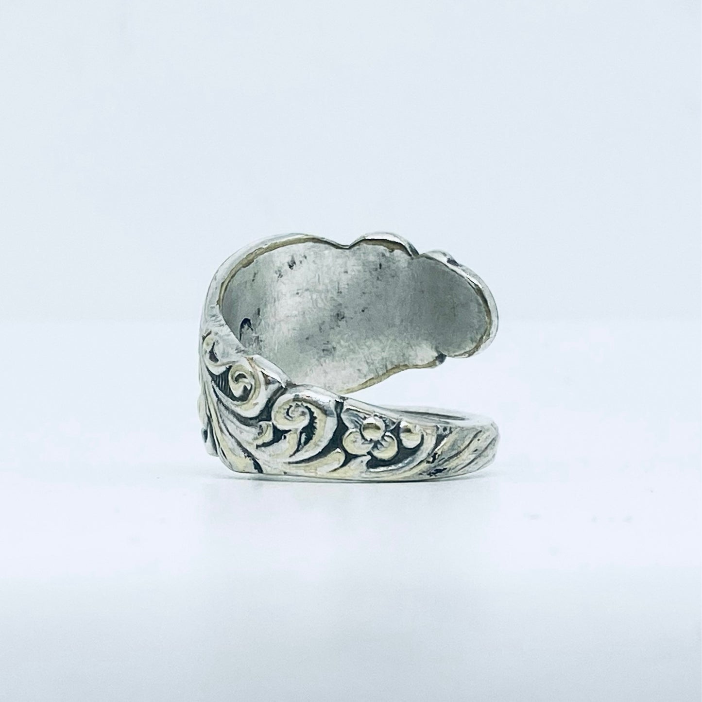 Anello Artigianale DECORO Mod. CLASSICO/SPIRALE  Realizzato con Antica posata in Argento (Prima Metà del ’900)