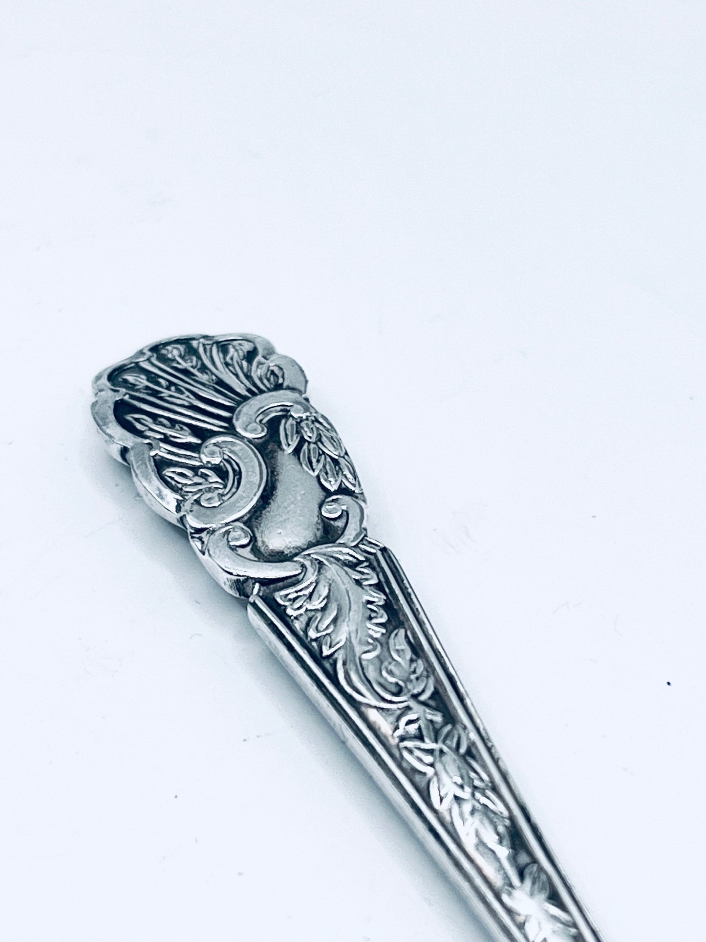 Anello Artigianale PAVONE Mod. SPIRALE/INTERO/CLASSICO  Realizzato con intero Antico Cucchiaino in Argento (Prima Metà del ’900)