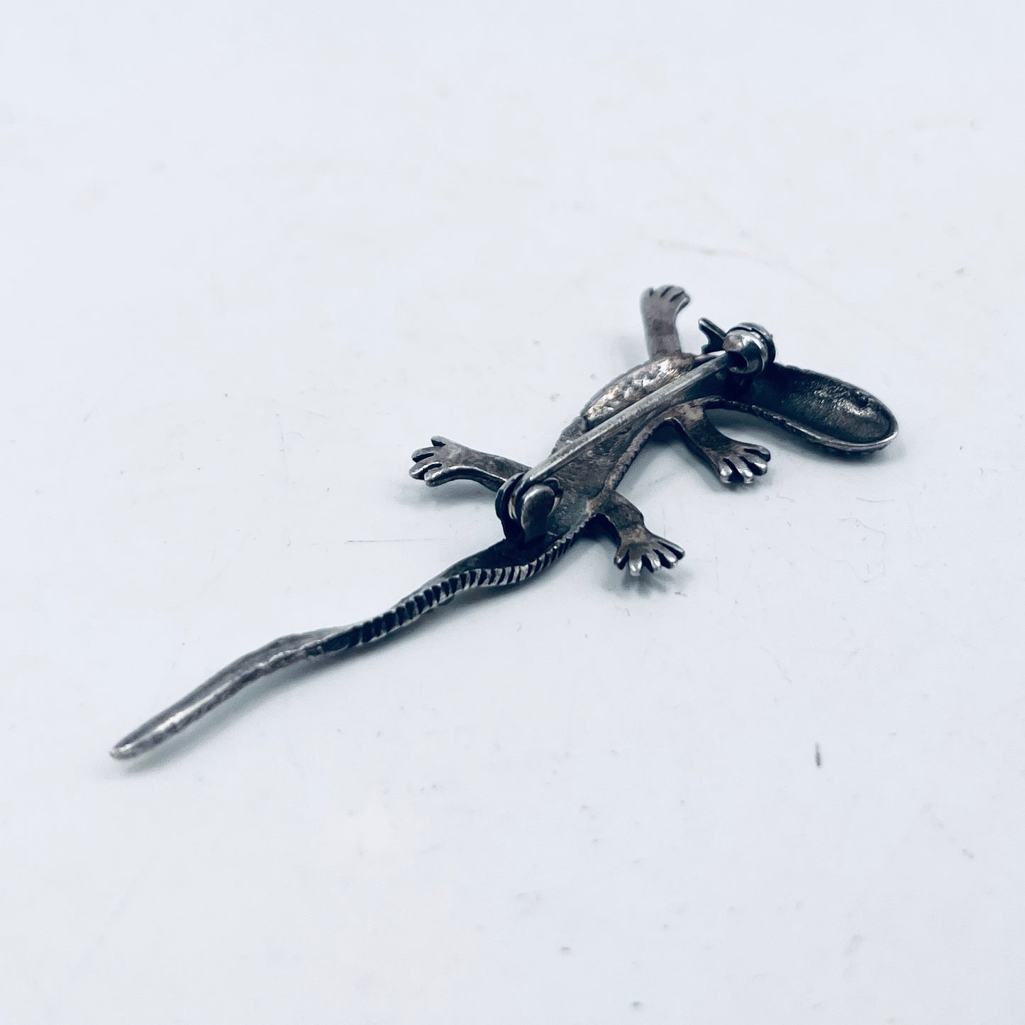 Anello Artigianale GECO Mod. SPILLA Realizzato con Antica spilla in Argento e Marcasiti (Prima Metà del ’900)