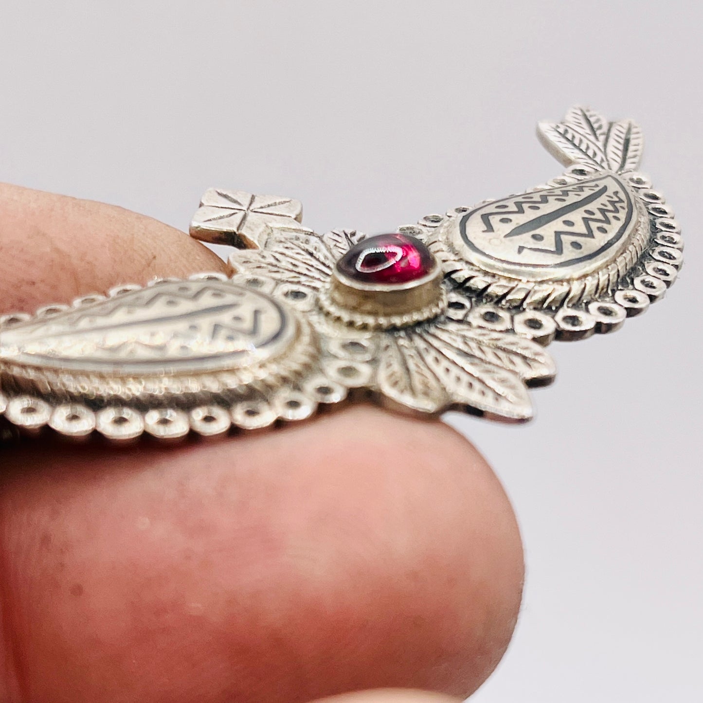 Anello Artigianale SPILLA RUBINO Mod. SPILLA Realizzato con Antica spilla in Argento (Prima Metà del ’900)