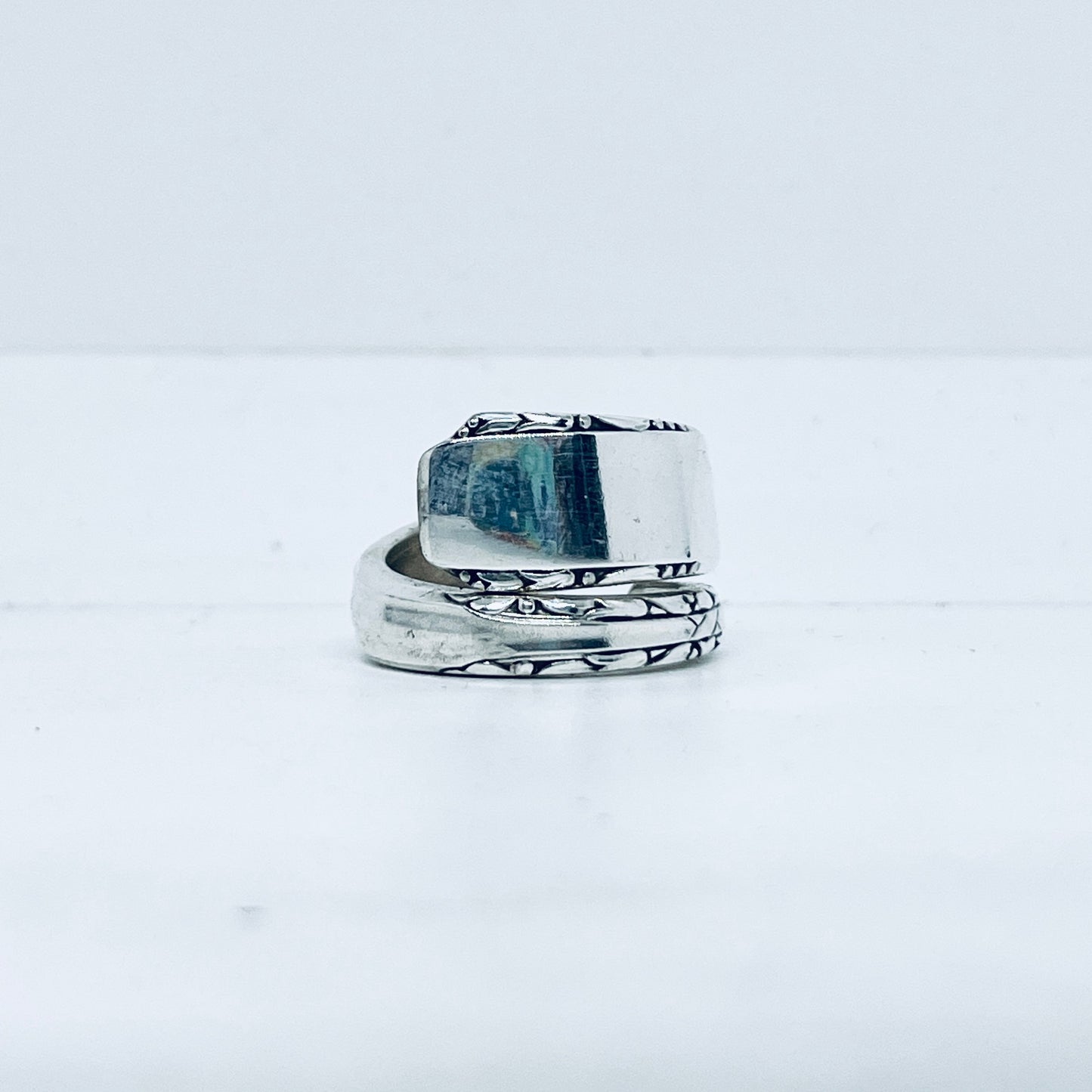 Anello Artigianale Mod. SPIRALE  Realizzato con Antica posata in Argento (Prima Metà del ’900)
