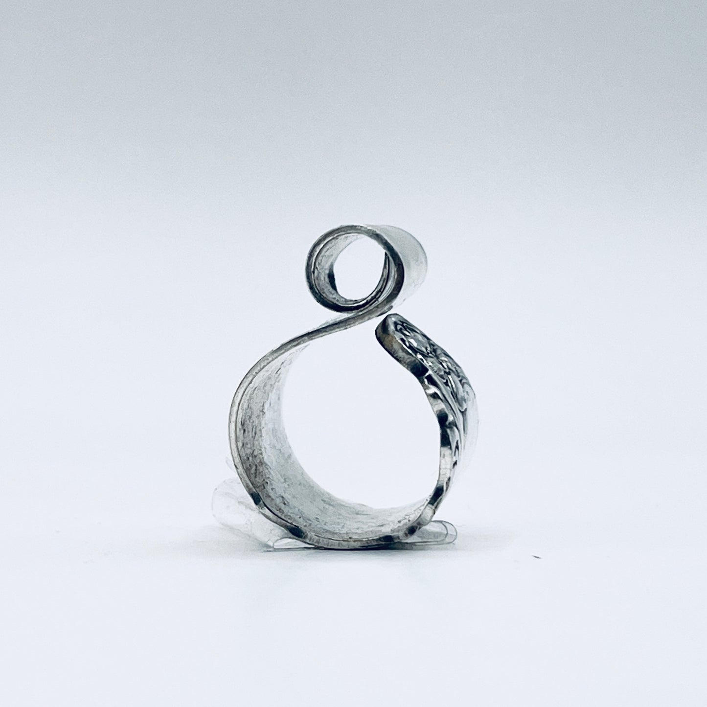 Anello Artigianale Mod. RICCIOLO  ZAGARA Realizzato con Antica posata in Argento (Prima Metà del ’900)