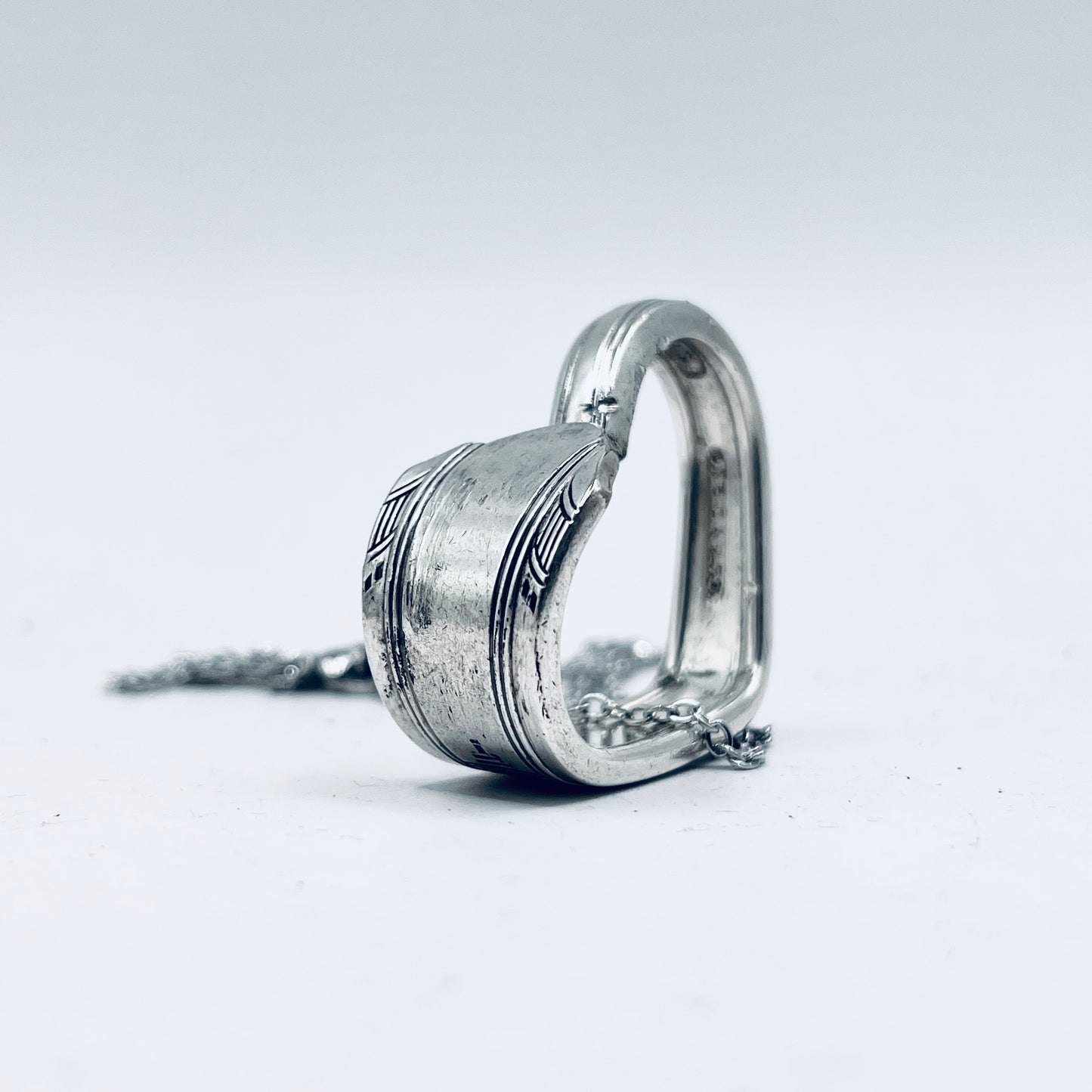 Pendente Artigianale Mod. CUORE Realizzato con Antica Posata in Argento (Prima Metà del ’900)