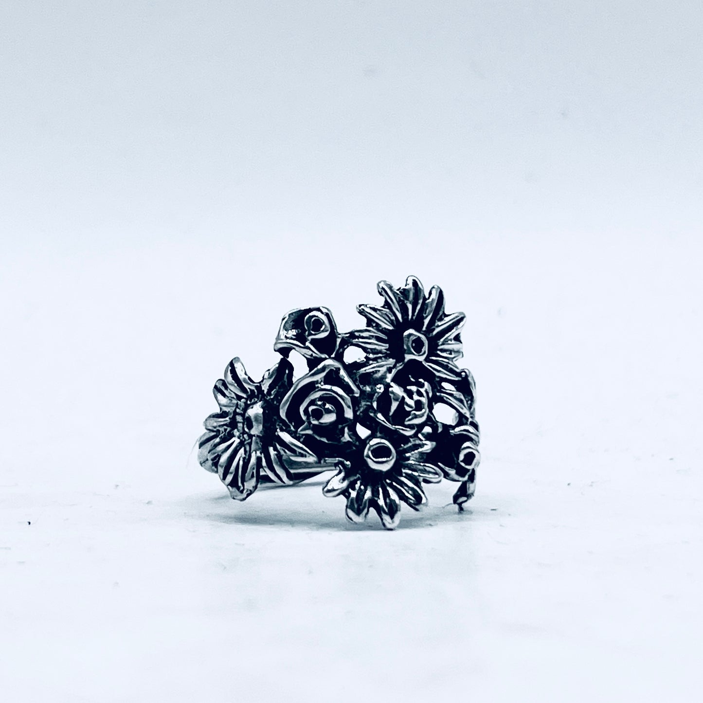 Anello Artigianale CONCHIGLIA MARGHERITE Mod. INTERO  Realizzato con intero Antico Cucchiaino in Argento 800(Prima Metà del ’900)
