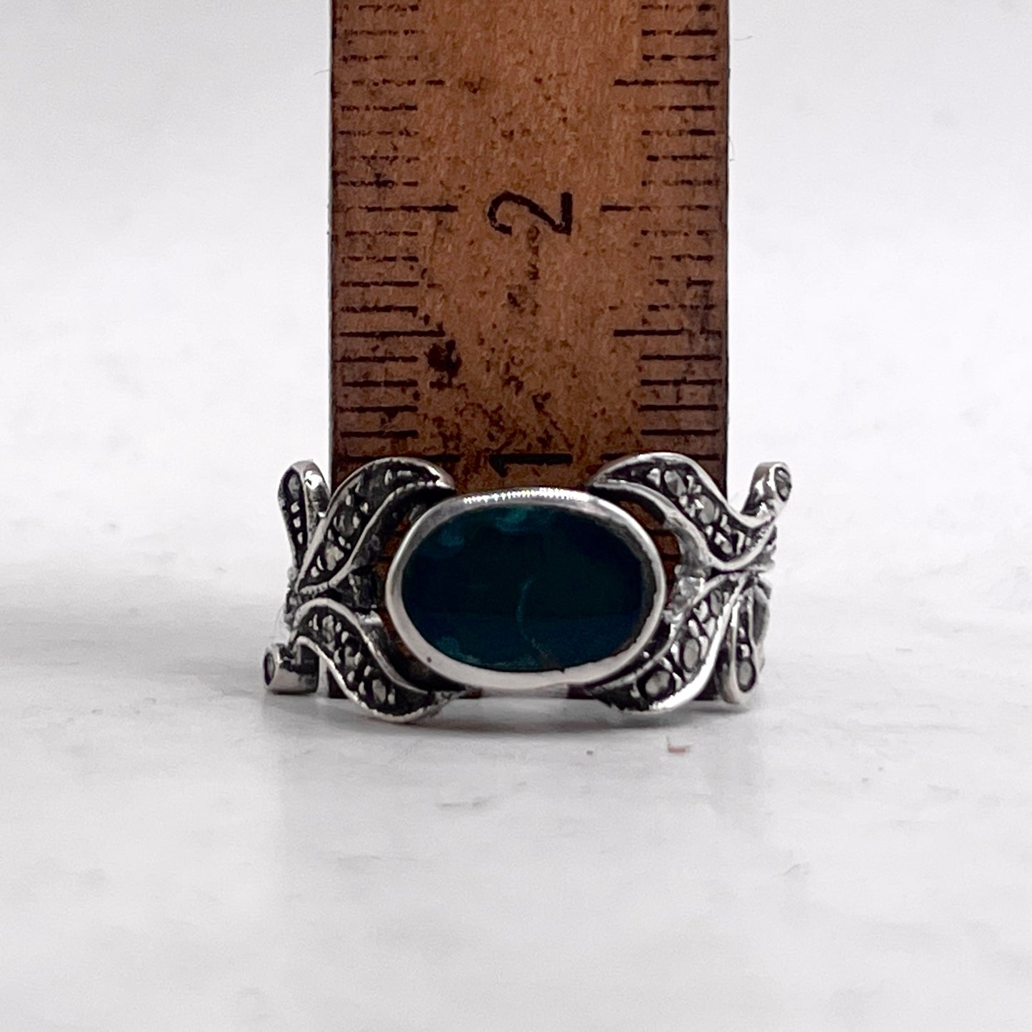 Anello Artigianale SPILLA AGATA VERDE MARCASSITE Mod. SPILLA Realizzato con Antica spilla in Argento (Prima Metà del ’900)