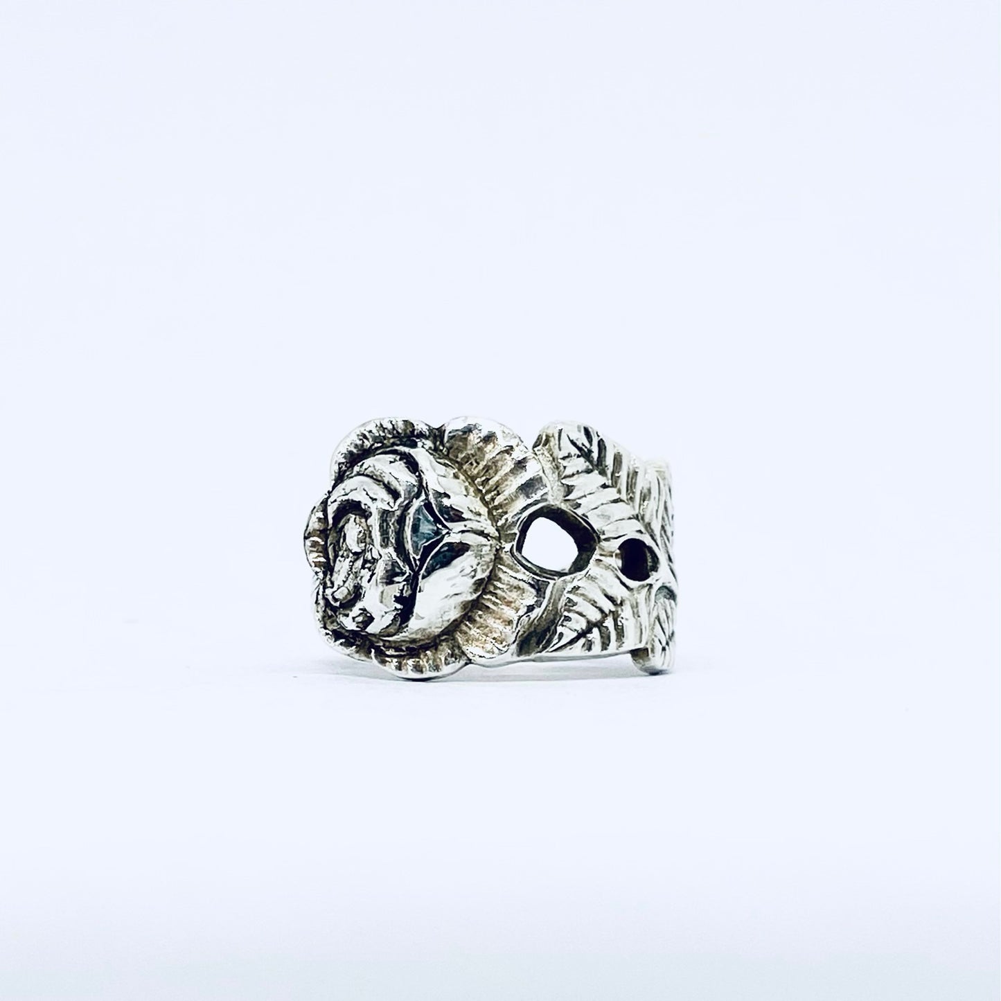 Anello Artigianale ROSA Mod. SPIRALE  Realizzato con Antica posata in Argento (Prima Metà del ’900)