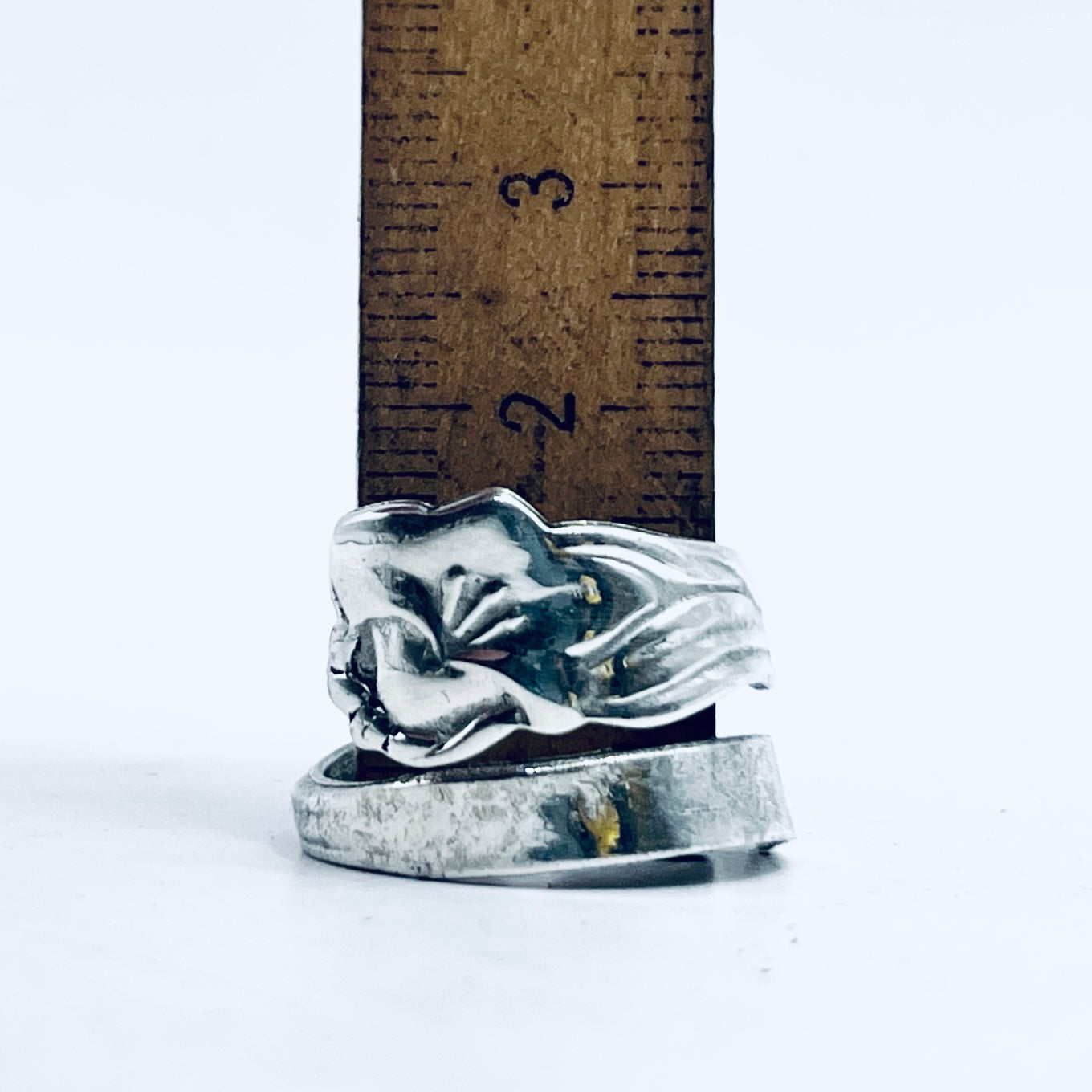 Anello Artigianale GIGLIO Mod. SPIRALE  Realizzato con  Antica posata in Argento (Prima Metà del ’900)