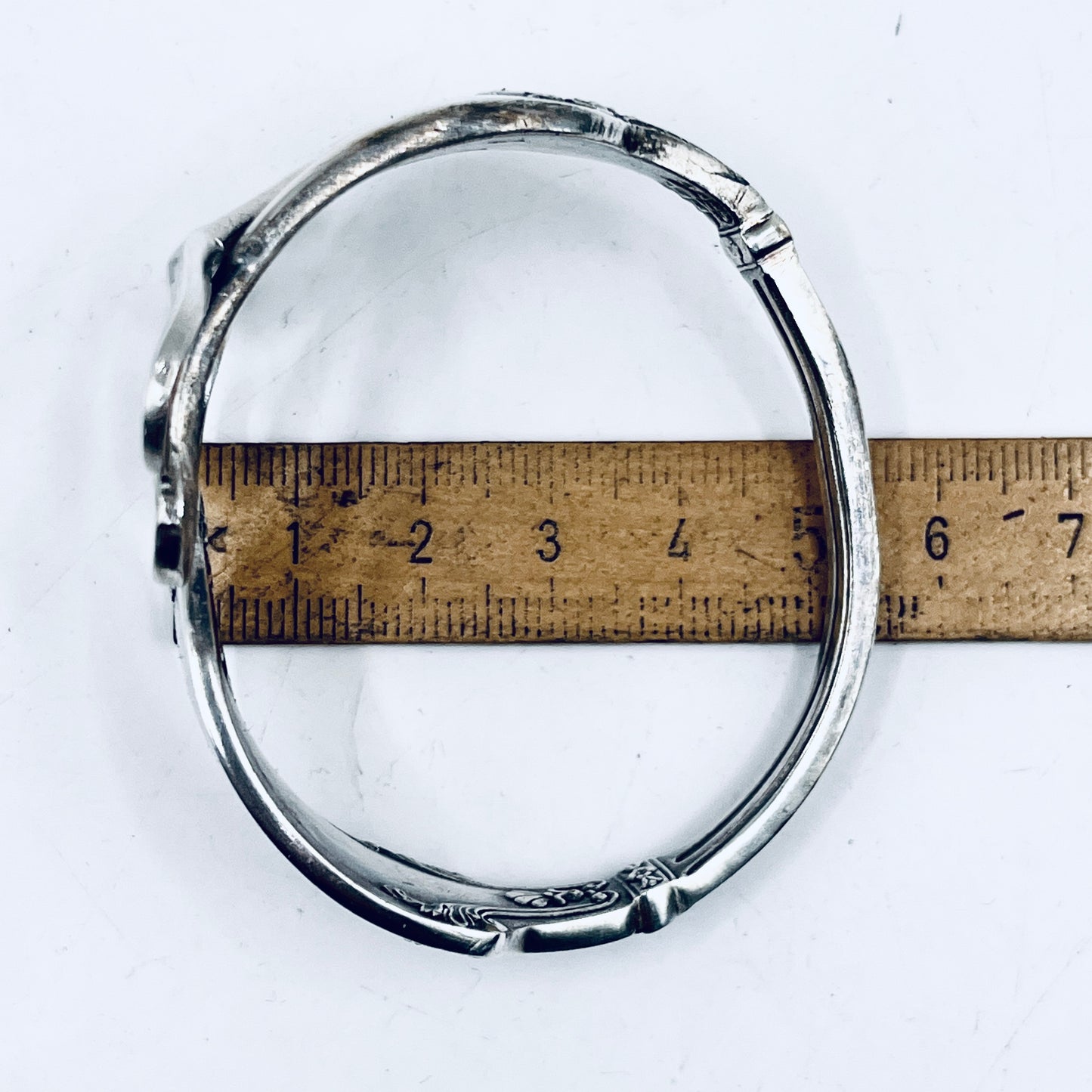 Bracciale Artigianale Mod. FORCHETTA  CUORE Realizzato con Antica posata in lega d’argento (Prima Metà del ’900)