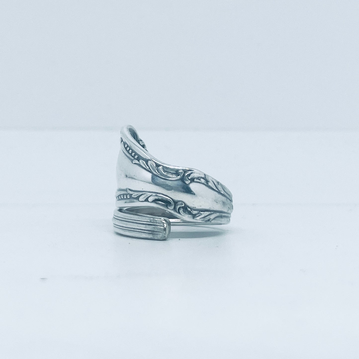 Anello Artigianale Mod. SPIRALE  Realizzato con Antica posata in Argento (Prima Metà del ’900)