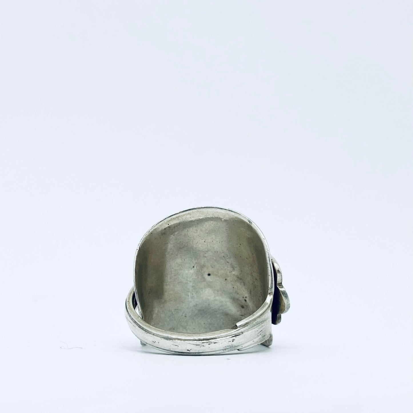 Anello Artigianale SAN MARCO Mod. INTERO  Realizzato con intero Antico Cucchiaino in Argento (Prima Metà del ’900)