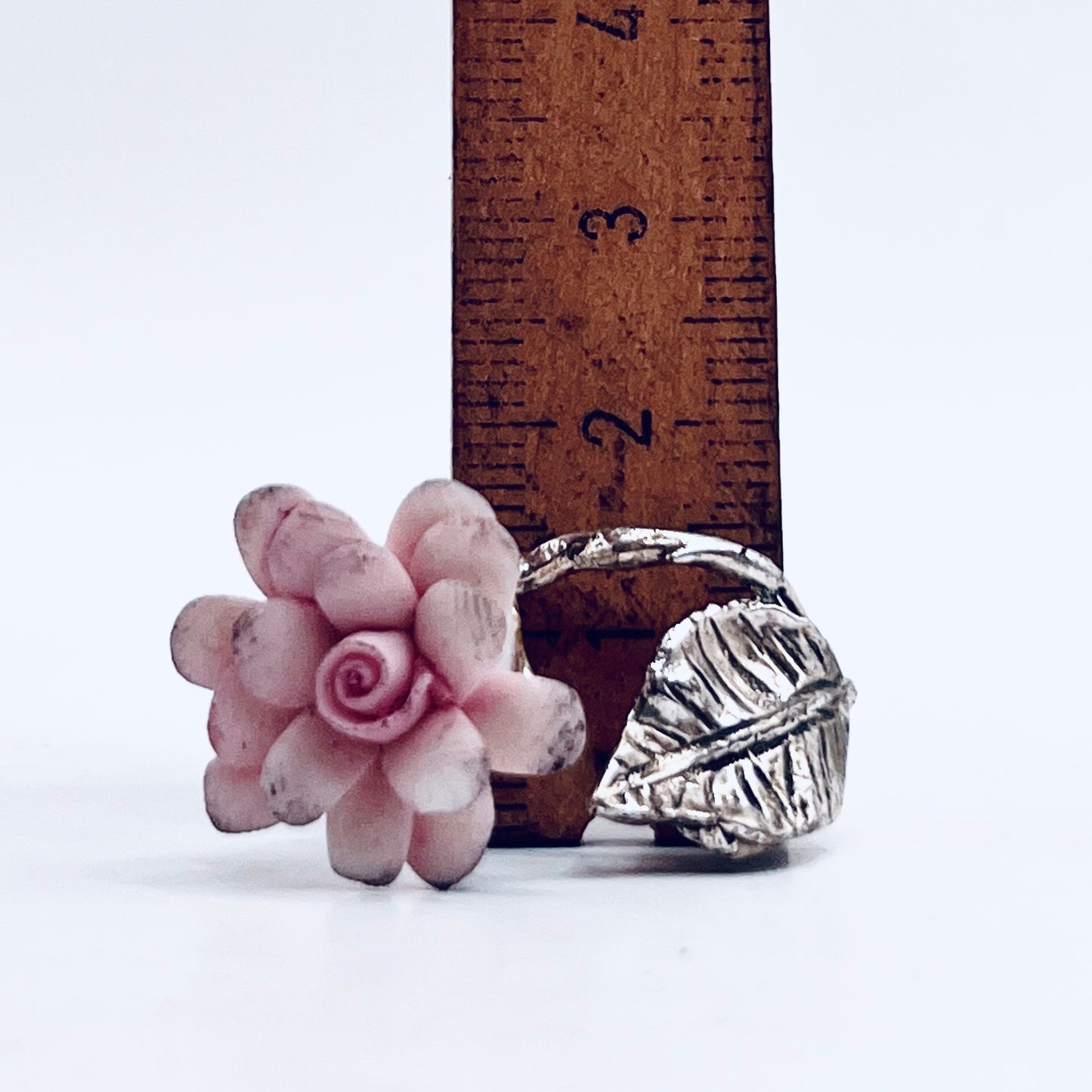 Anello Artigianale ROSA 03 Mod. CLASSICO  Realizzato con Antica SPILLA in Argento 800(Prima Metà del ’900)