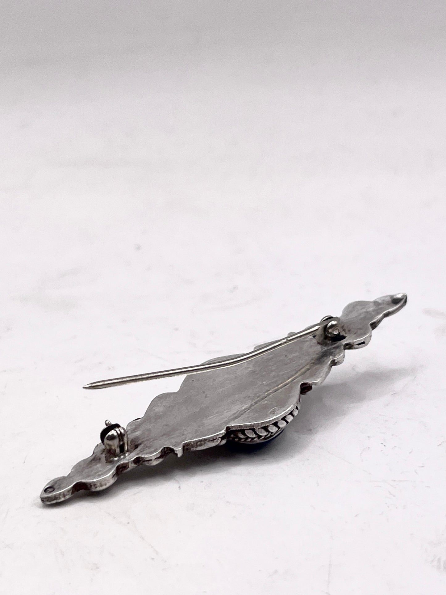 Anello Artigianale SPILLA OLTREMARE Mod. SPILLA LAPISLAZZULI Realizzato con Antica spilla in Argento (Prima Metà del ’900)