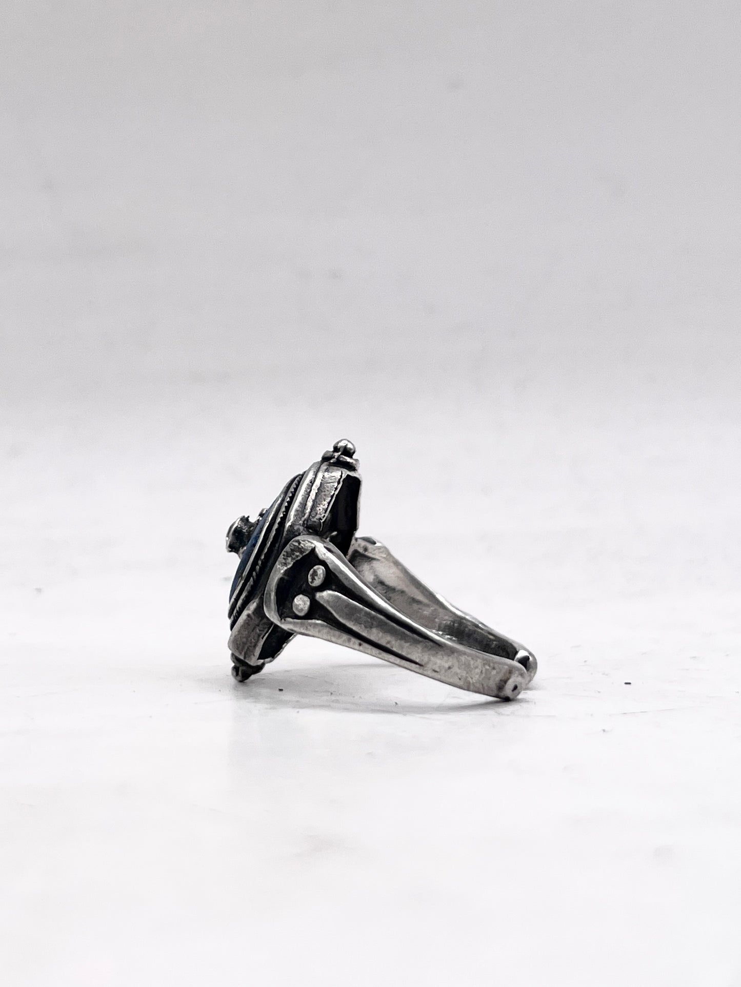 Anello Artigianale SPILLA ROSA DEI VENTI  Mod. SPILLA Realizzato con Antica spilla in Argento (Prima Metà del ’900)