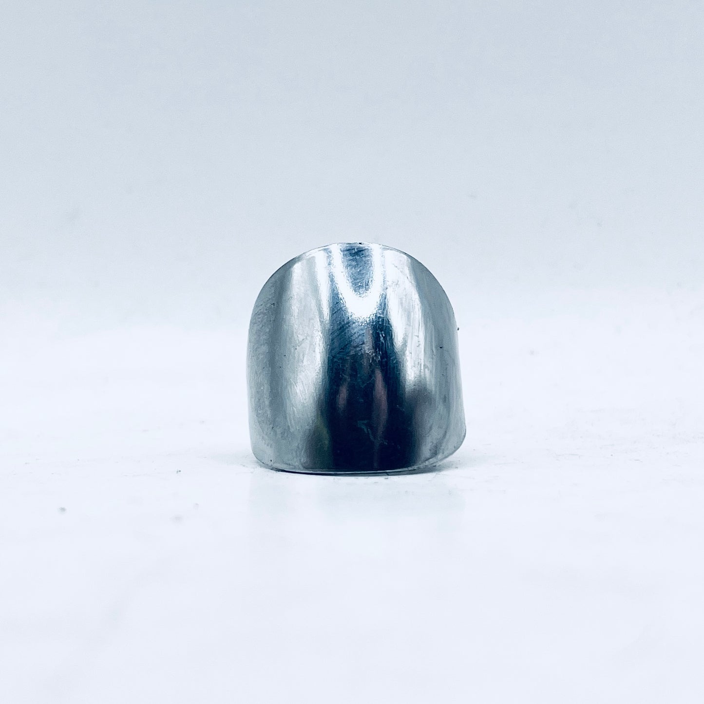 Anello Artigianale Mod. INTERO MANICO SOTTO  Realizzato con intero Cucchiaino in ACCIAIO