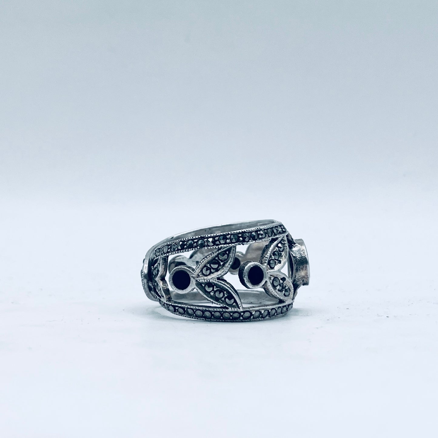Anello Artigianale SPILLA ONICE Mod. SPILLA Realizzato con Antica spilla in Argento (Prima Metà del ’900)