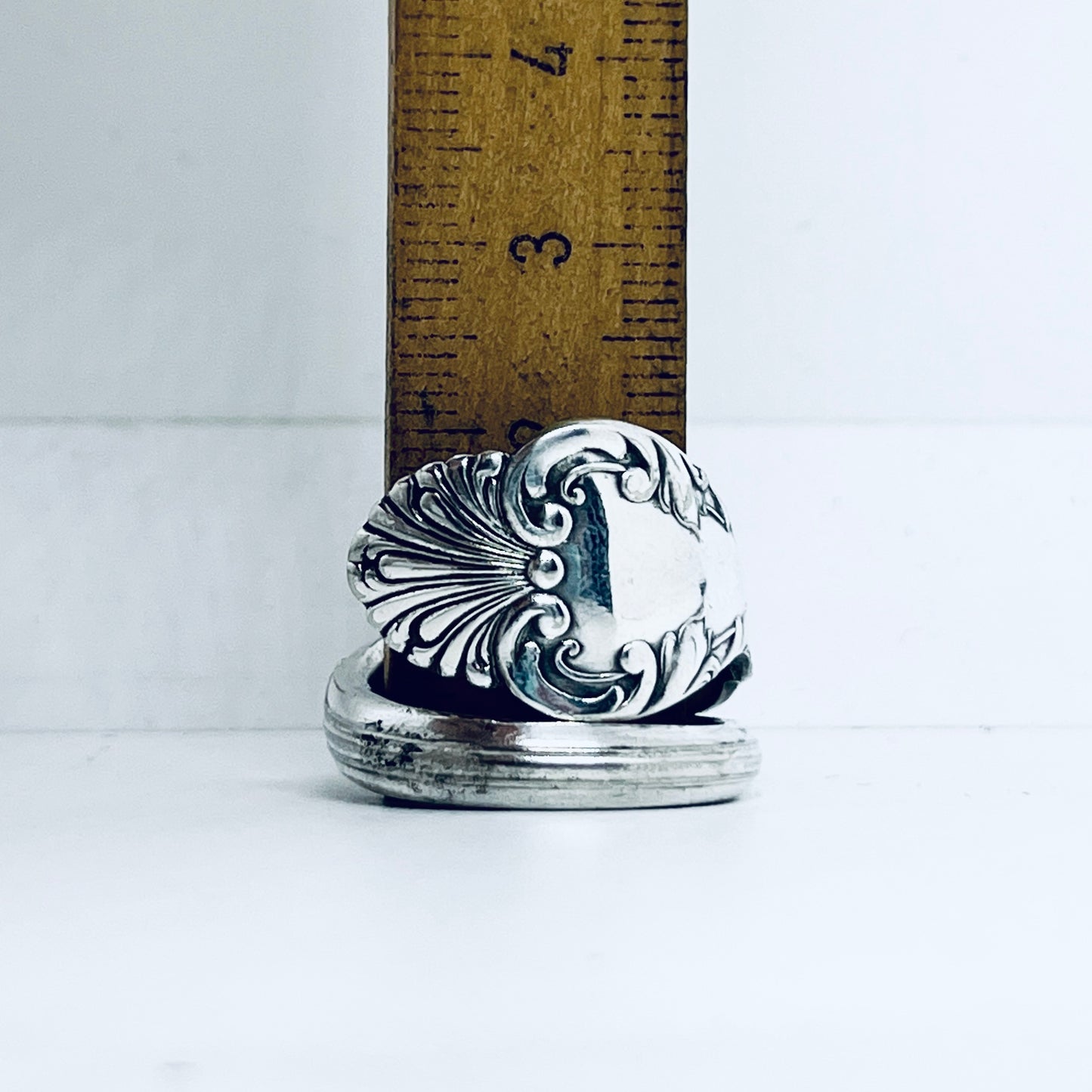 Anello Artigianale Mod. SPIRALE  Realizzato con Antica posata in Argento (Prima Metà del ’900)