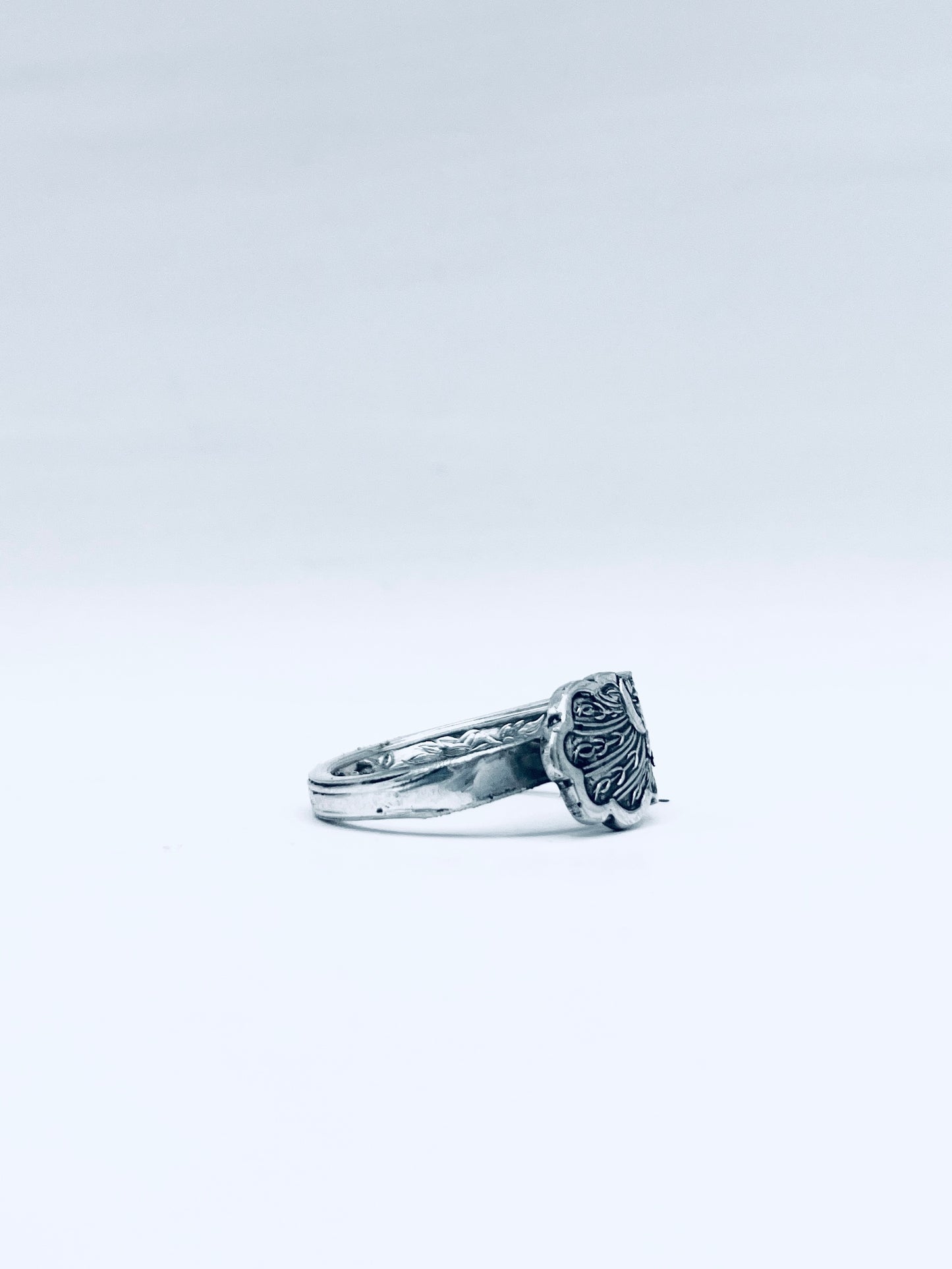 Anello Artigianale PAVONE Mod. SPIRALE/INTERO/CLASSICO  Realizzato con intero Antico Cucchiaino in Argento (Prima Metà del ’900)