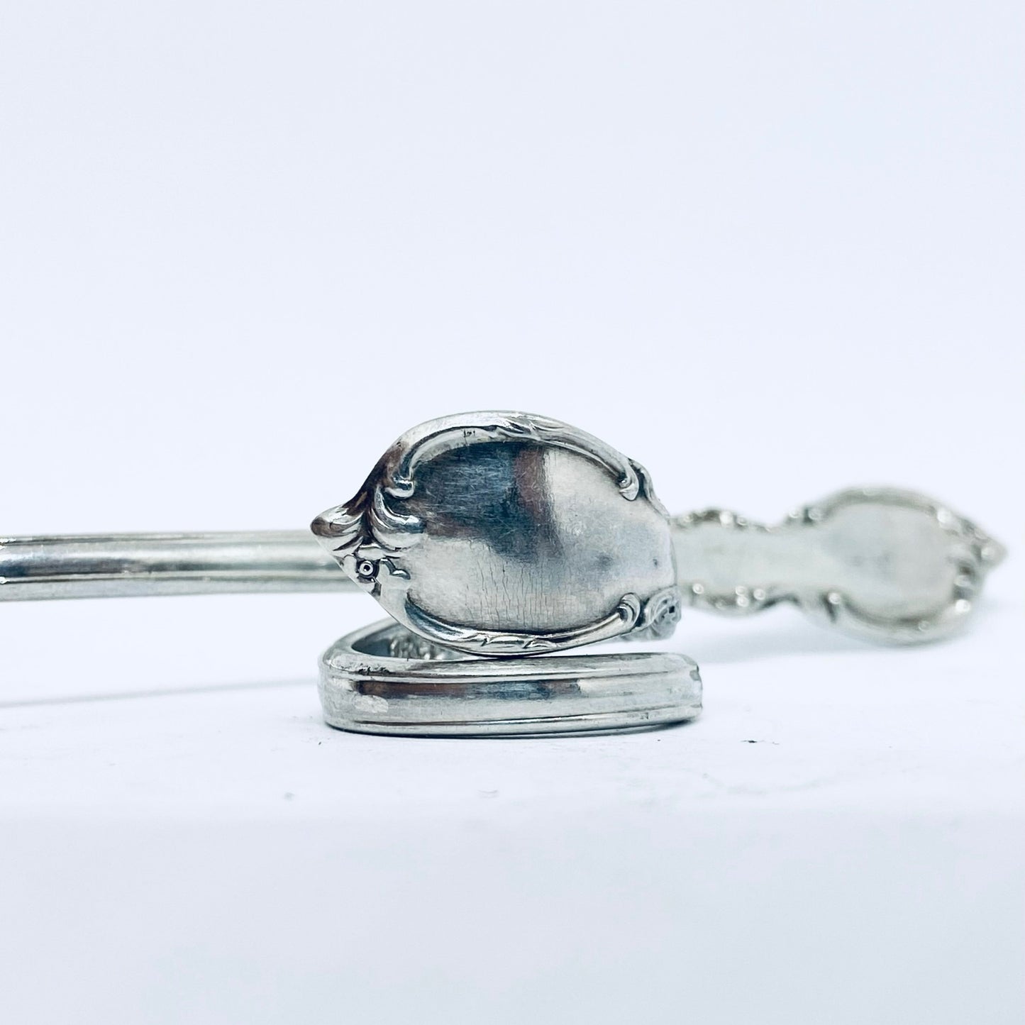 Anello Artigianale Mod. SPIRALE  Realizzato con Antica posata in Argento (Prima Metà del ’900)