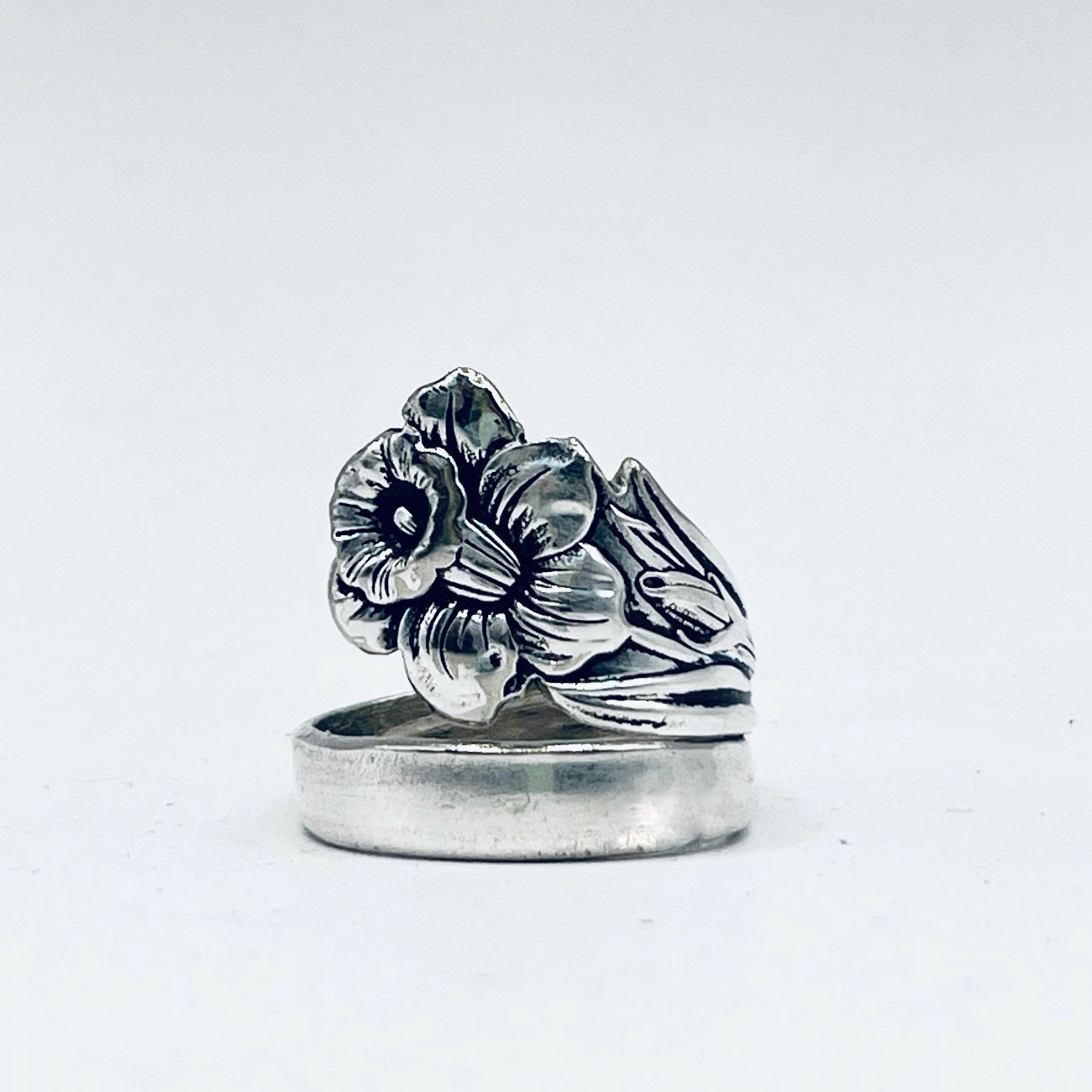 Anello Artigianale NARCISO LIGHT Mod. SPIRALE  Realizzato con Antica posata in Argento (Prima Metà del ’900)