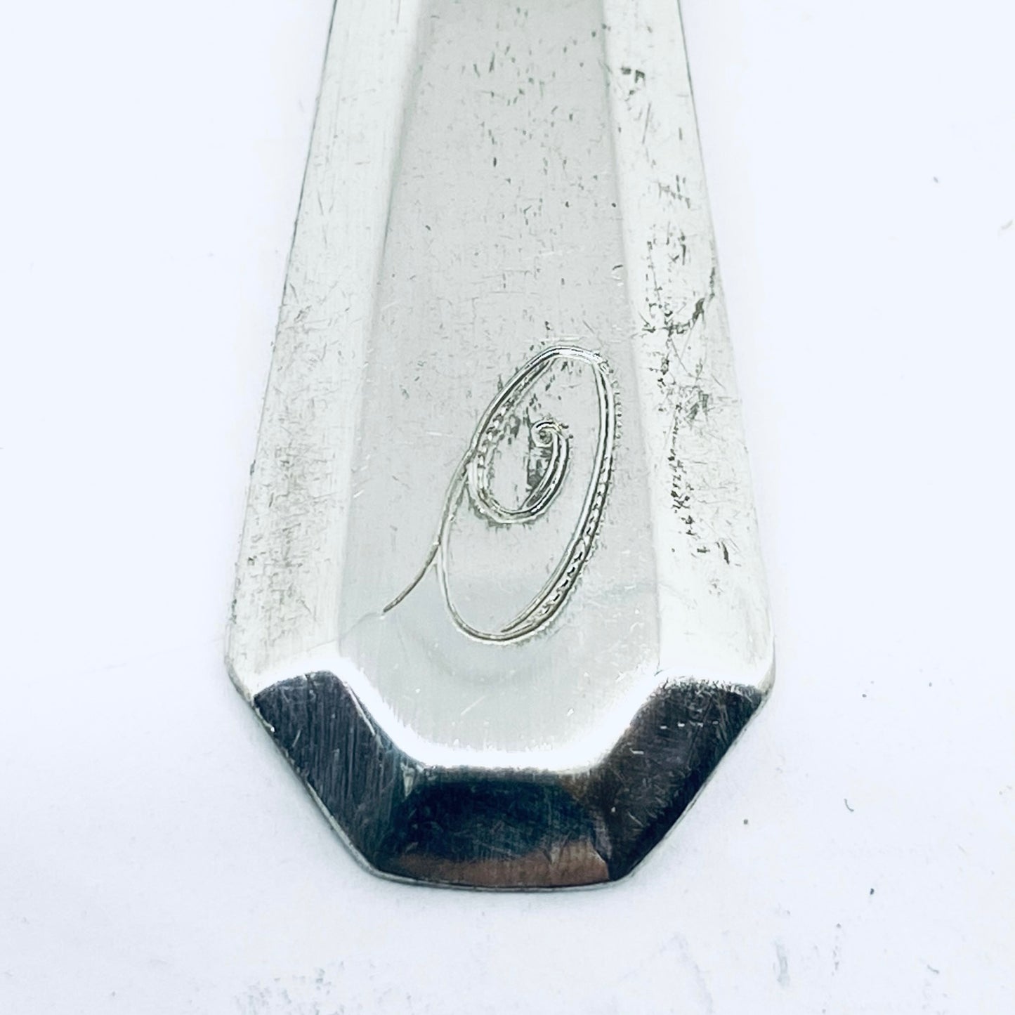 Anello Artigianale con Iniziale O