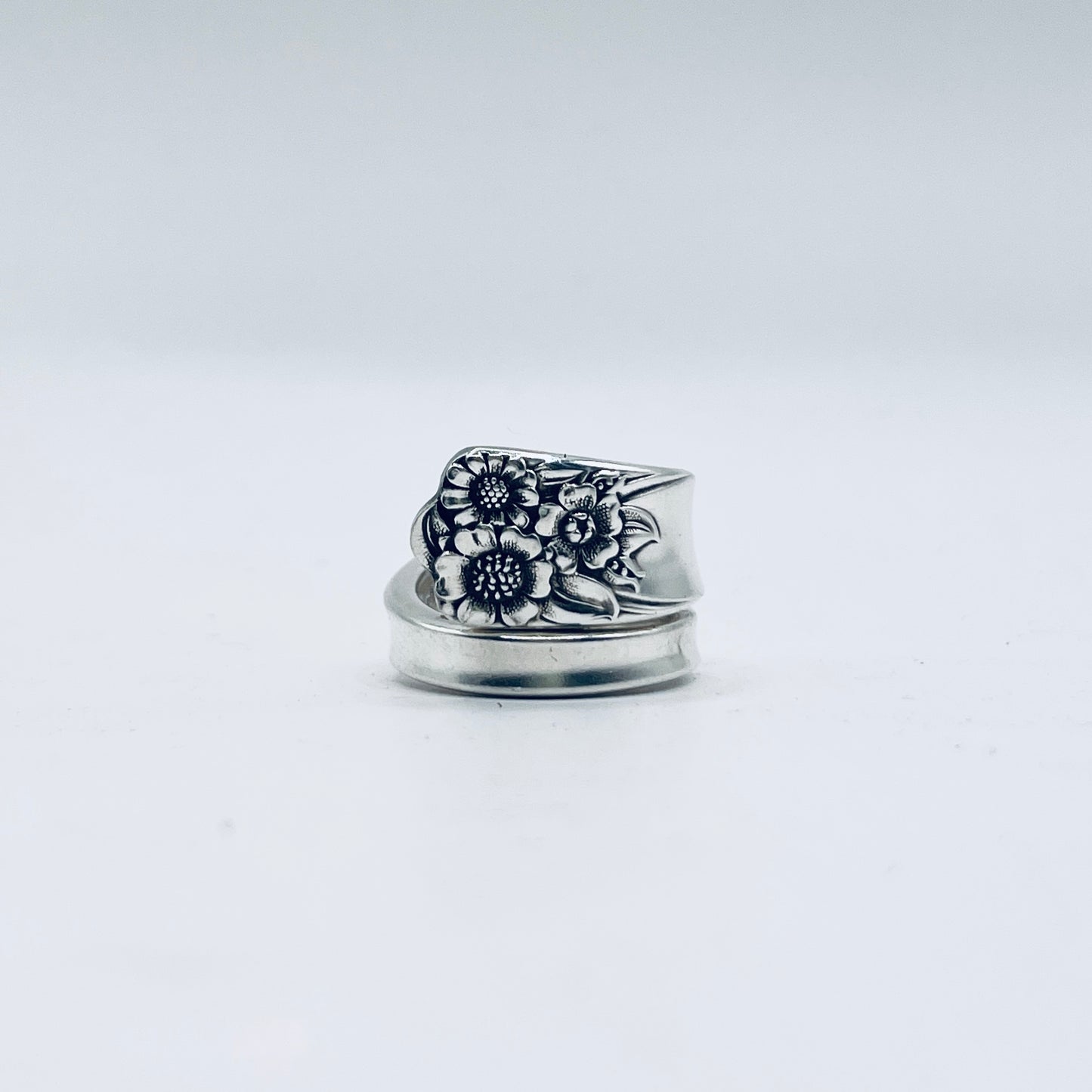 Anello Artigianale GIRASOLI Mod. CLASSICO/SPIRALE  Realizzato con Antica posata in Argento (Prima Metà del ’900)