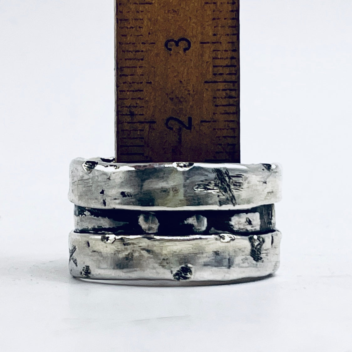 Anello Artigianale BROOKLYN 01  Mod. FASCIONE  Realizzato con parte di Antica zuccheriera in Argento 800 (Prima Metà del ’900)