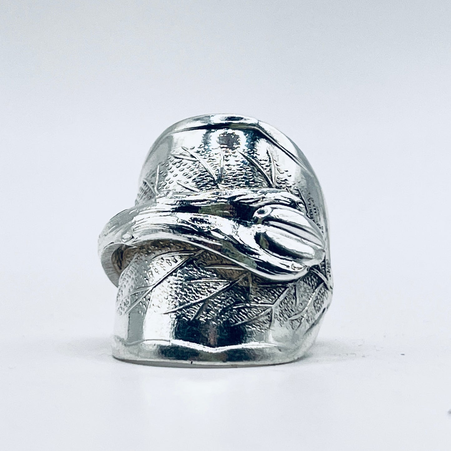 Anello Artigianale CHICCO CAFFÈ Mod. INTERO  Realizzato con intero Antico Cucchiaino in Argento (Prima Metà del ’900)