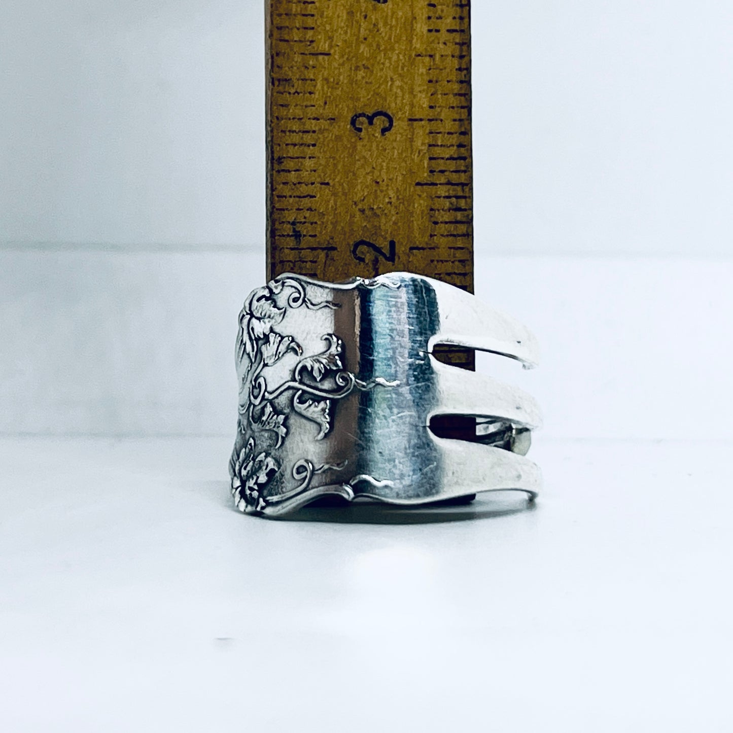 Anello Artigianale Mod. FORCHETTA  Realizzato con Antica posata in Argento (Prima Metà del ’900)