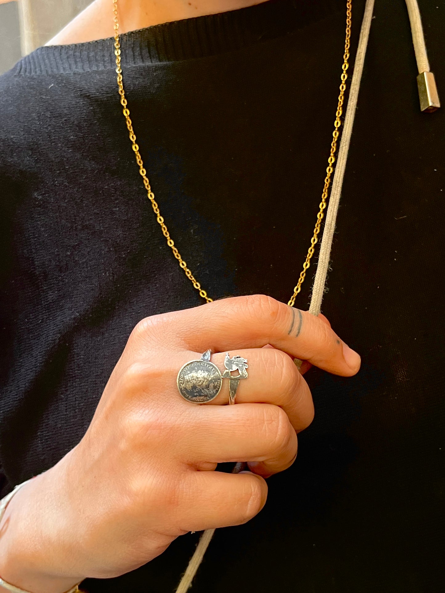 Anello Artigianale Mod. INTERO LEONE DI GIUDA e MENELIK  Realizzato con intero Antico Cucchiaino in Argento (Prima Metà del ’900)