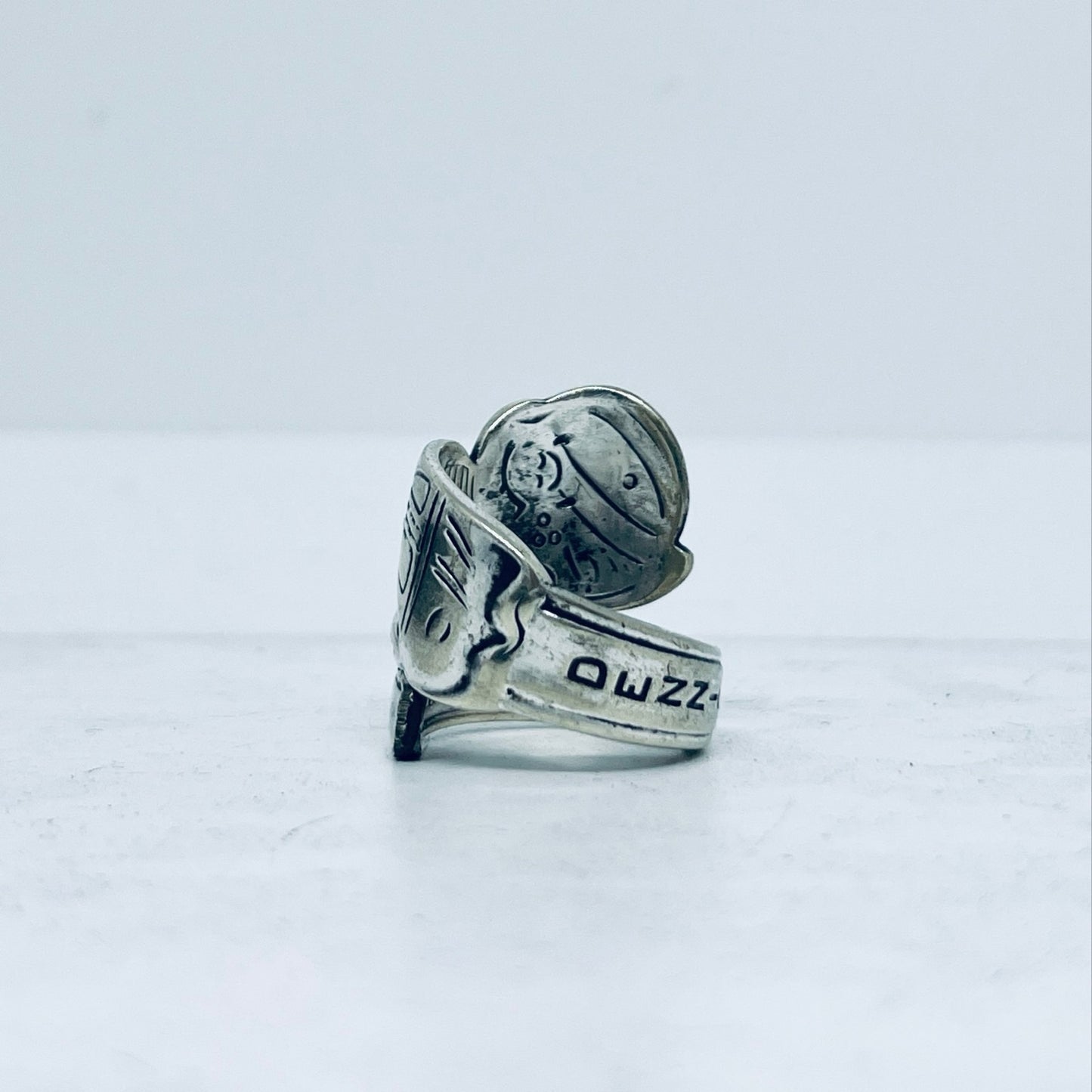 Anello Artigianale DENNIS THE MENACE Mod. CLASSICO/SPIRALE  Realizzato con Antica posata in Argento (Prima Metà del ’900)
