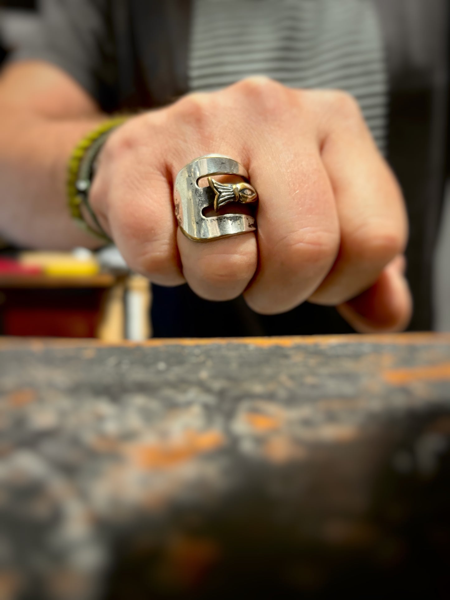 Anello Artigianale Mod. FORCHETTA TRIDENTE UOMO  Realizzato con Antica posata in Argento (Prima Metà del ’900)